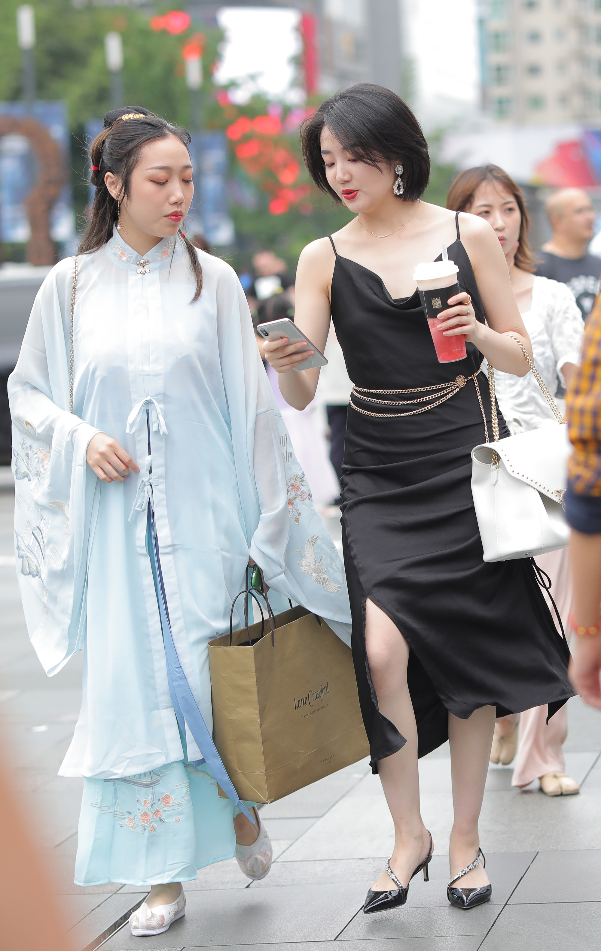  魔镜街拍,裙装,人妻,街拍,写真套图,w百合欧皇子w