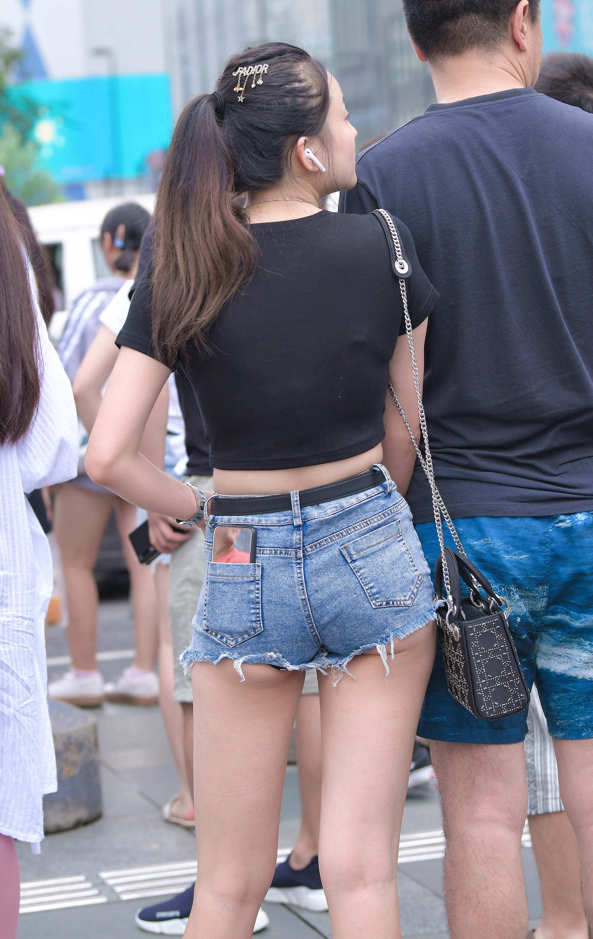  魔镜街拍,热裤,小姐姐,街拍,写真套图,皮皮奶