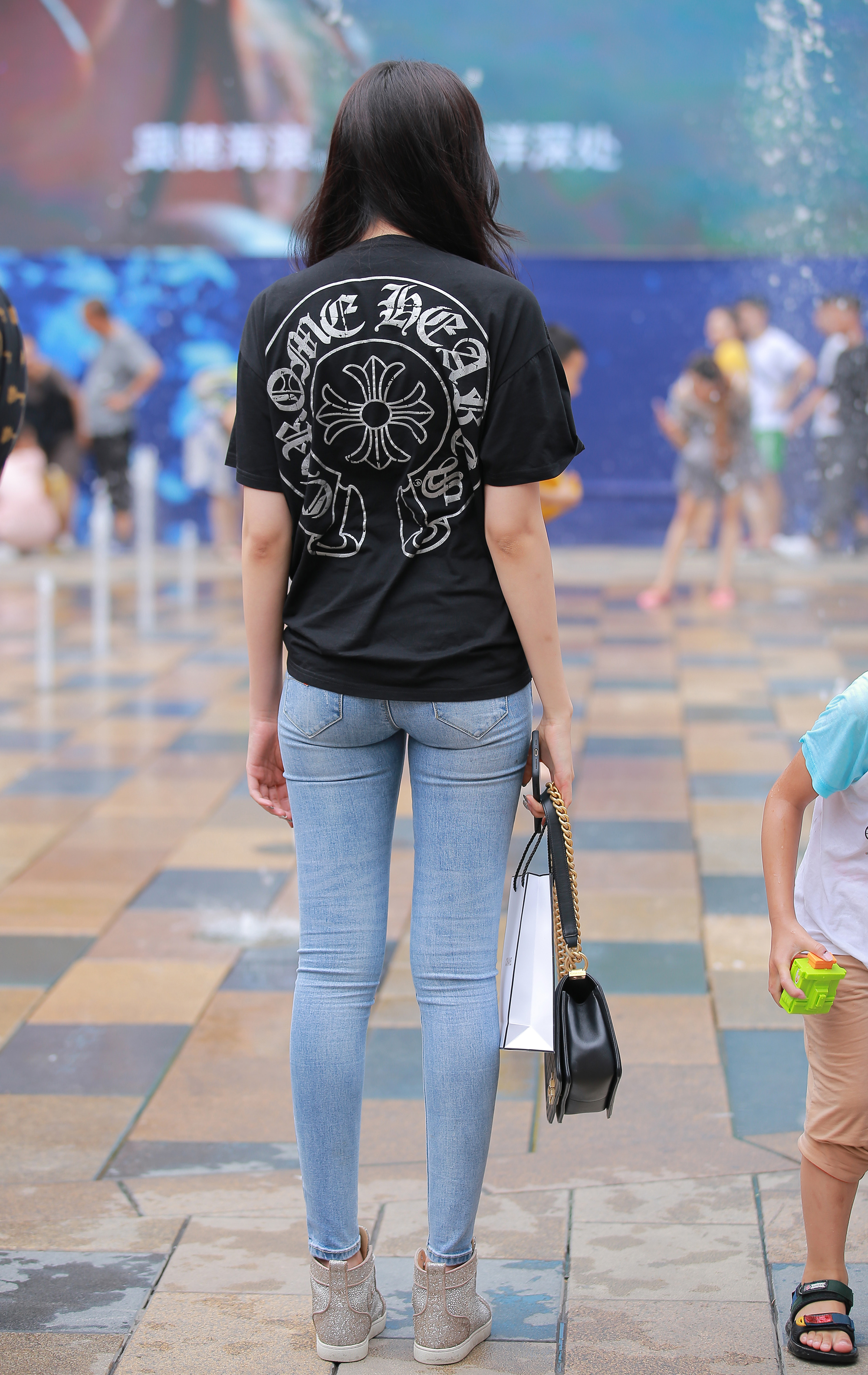  魔镜街拍,,少妇,街拍,写真套图,Beautyleg腿模