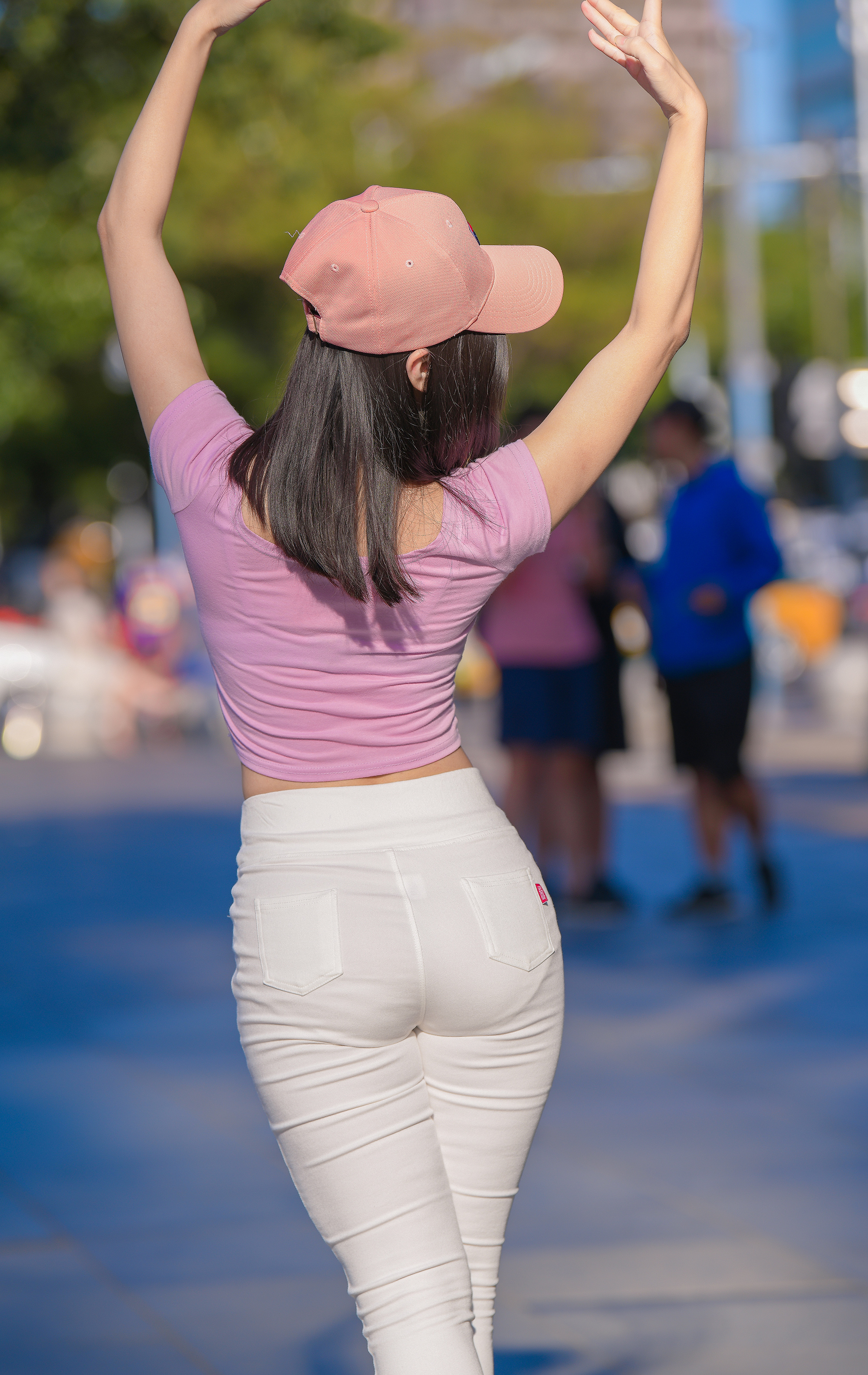  街拍鸭,魔镜街拍,紧身裤,少妇,街拍,写真套图,清流杂志