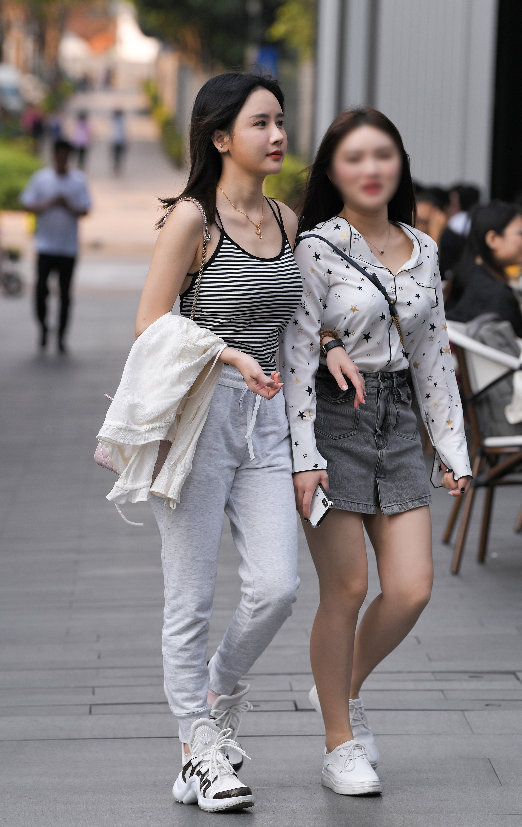  魔镜街拍,,美女,街拍,写真套图,YALAYI雅拉伊