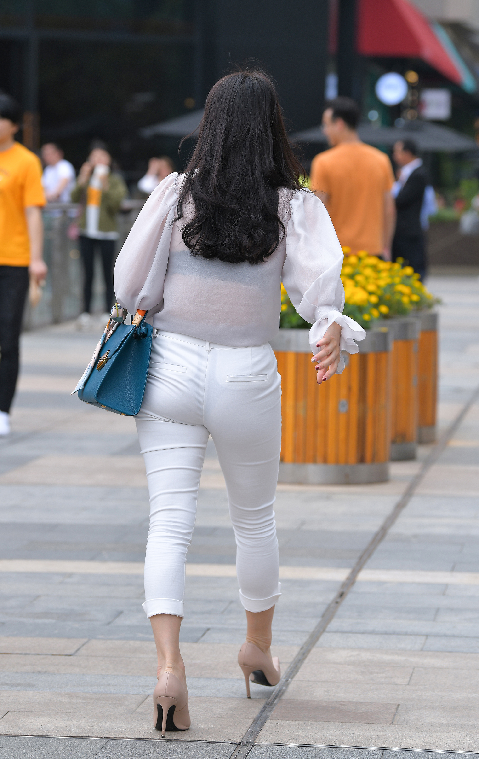  魔镜街拍,,人妻,街拍,写真套图,大西瓜爱牙膏