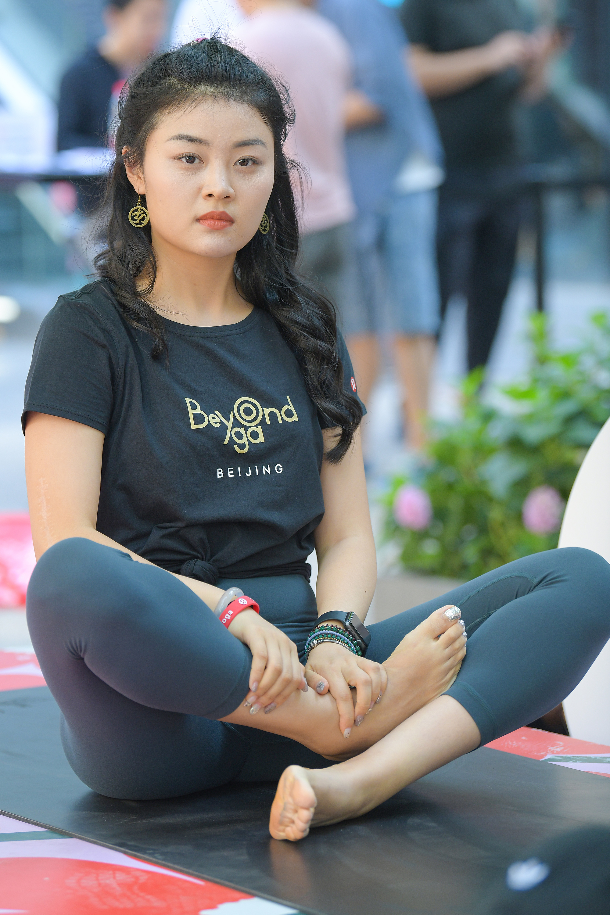  街拍鸭,魔镜街拍,紧身裤,美女,街拍,写真套图,Sexy Asian Girls Feet