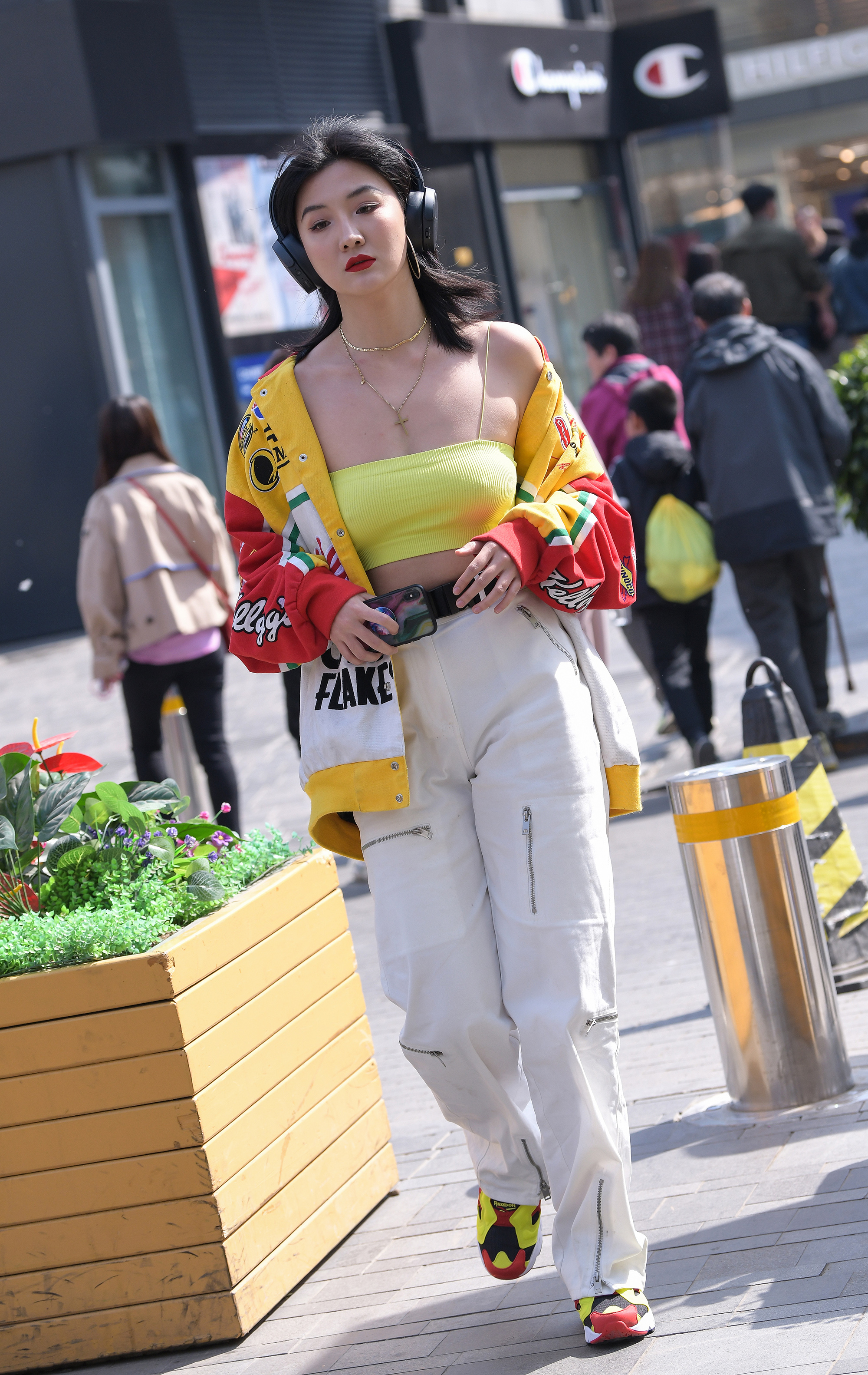  魔镜街拍,,人妻,街拍,写真套图,Ligui丽柜