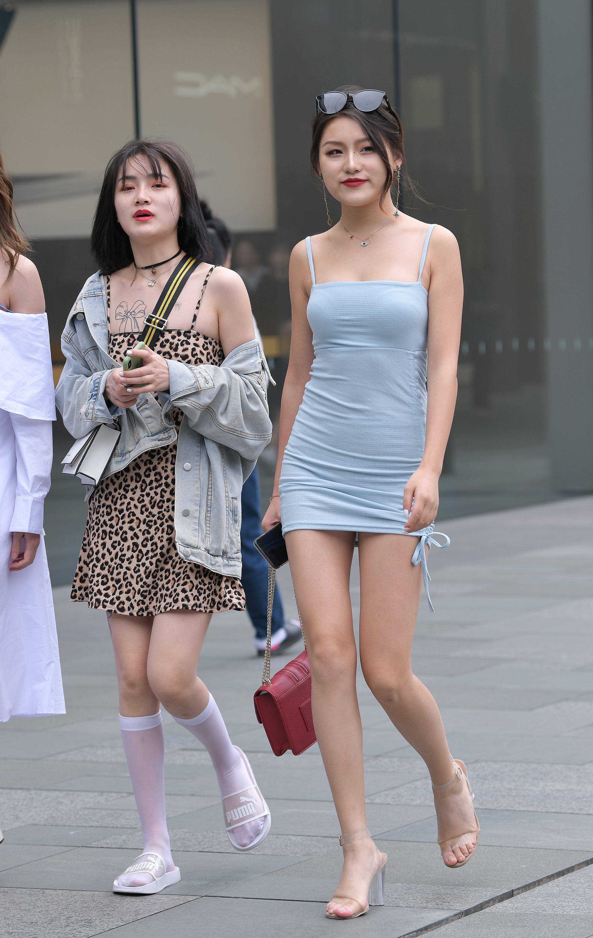  魔镜街拍,裙装,美女,街拍,写真套图,袜涩写真