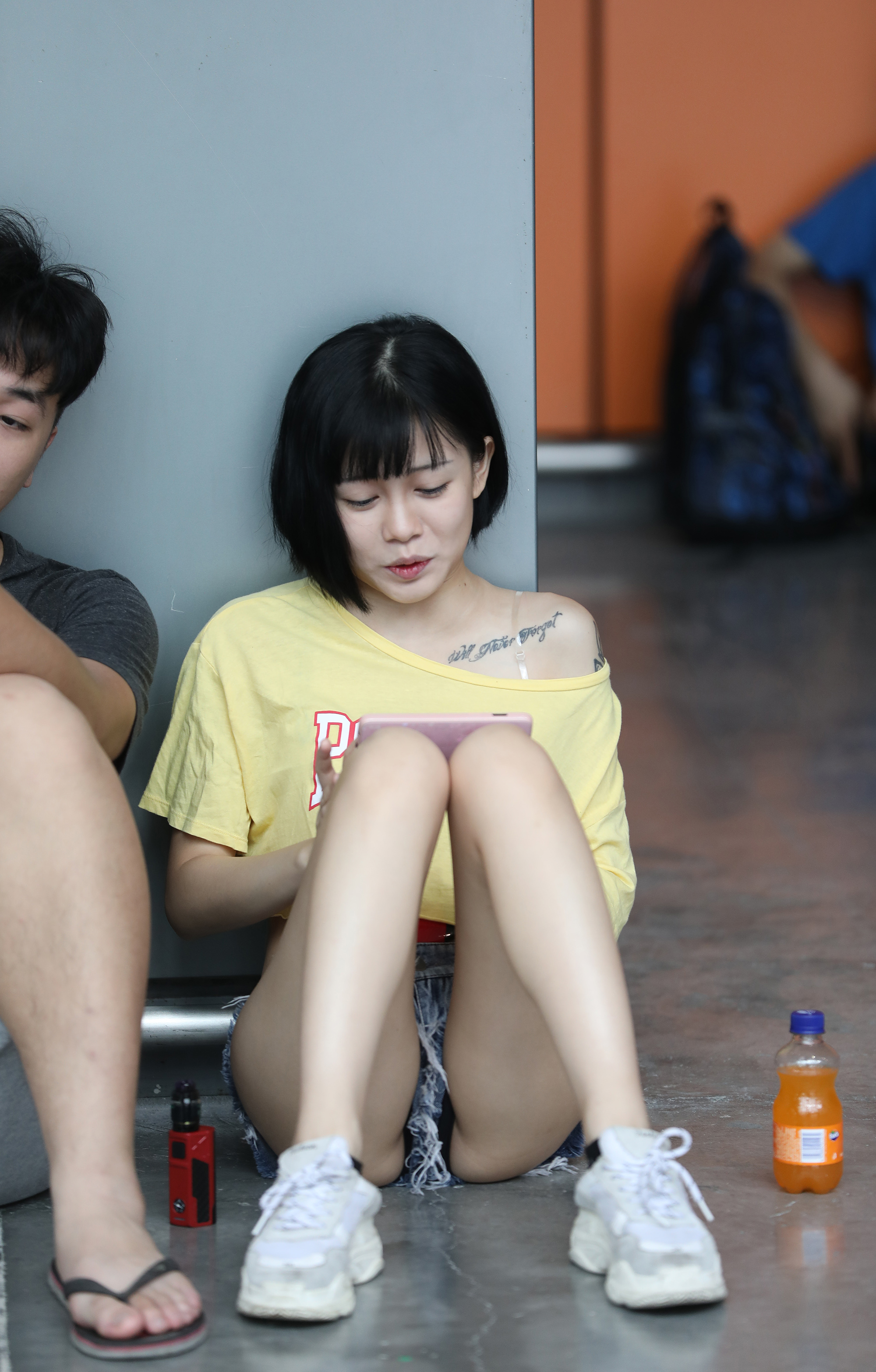 蛋蛋 魔镜街拍,热裤,少妇,街拍,写真套图,会展会议系列