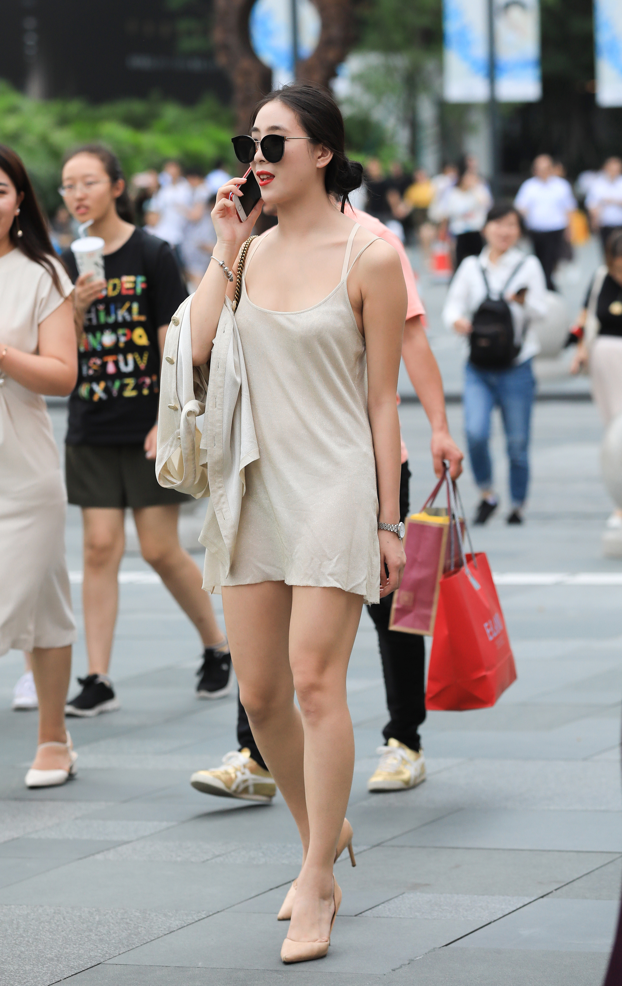  魔镜街拍,裙装,小姐姐,街拍,写真套图,小野寺地瓜