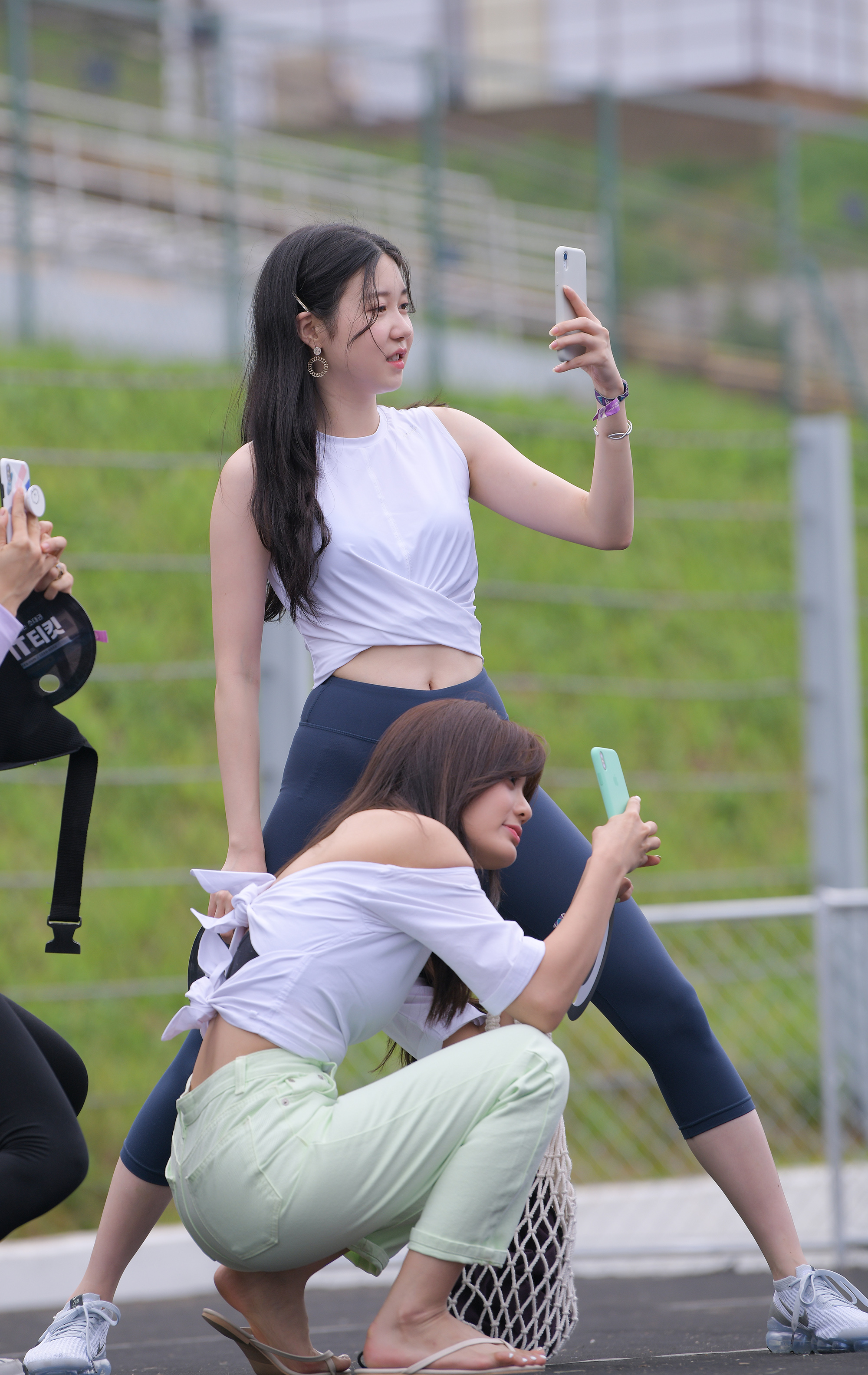  魔镜街拍,紧身裤,小姐姐,街拍,写真套图,尤物USEXY