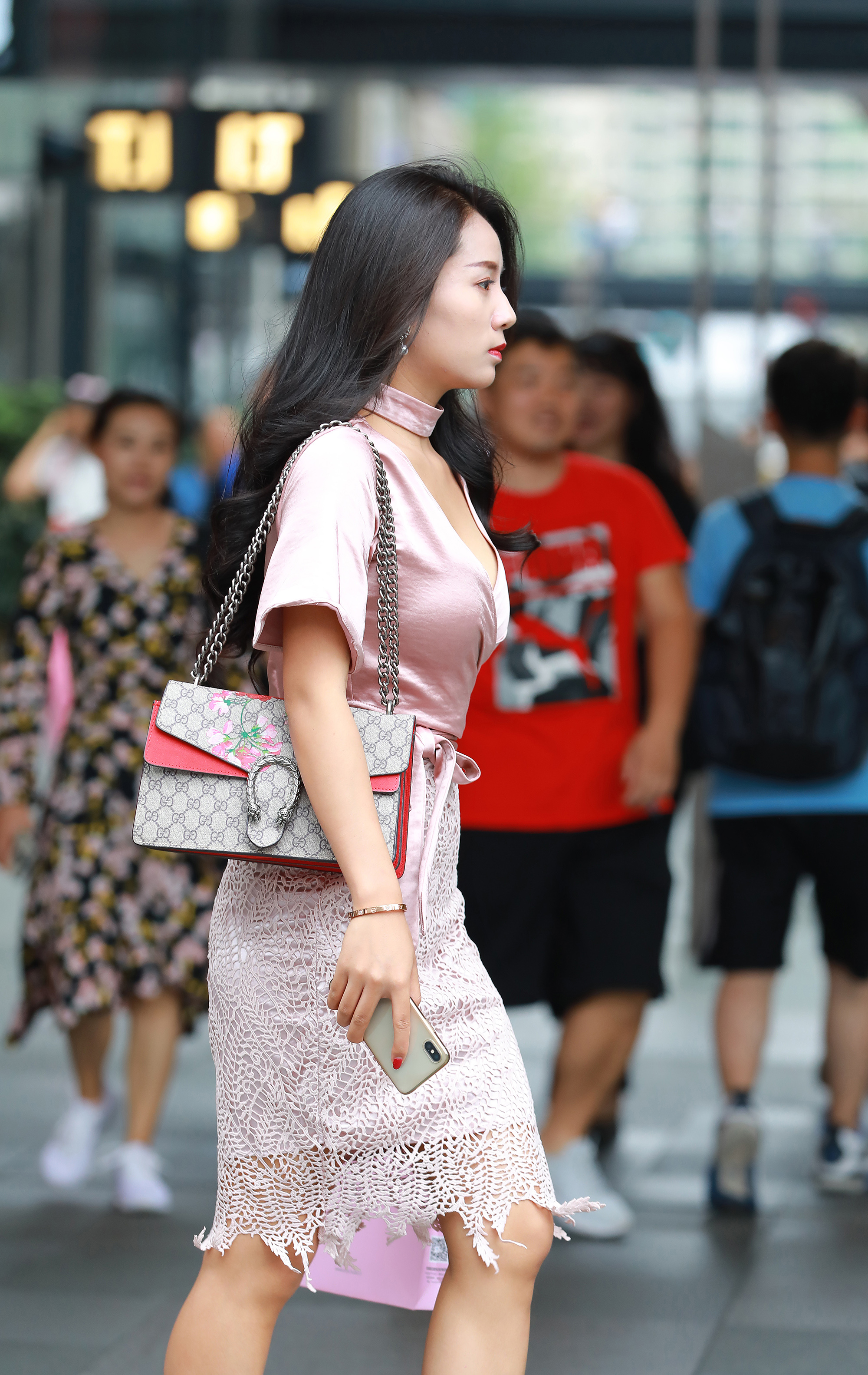  魔镜街拍,裙装,美女,街拍,写真套图,紧急企划