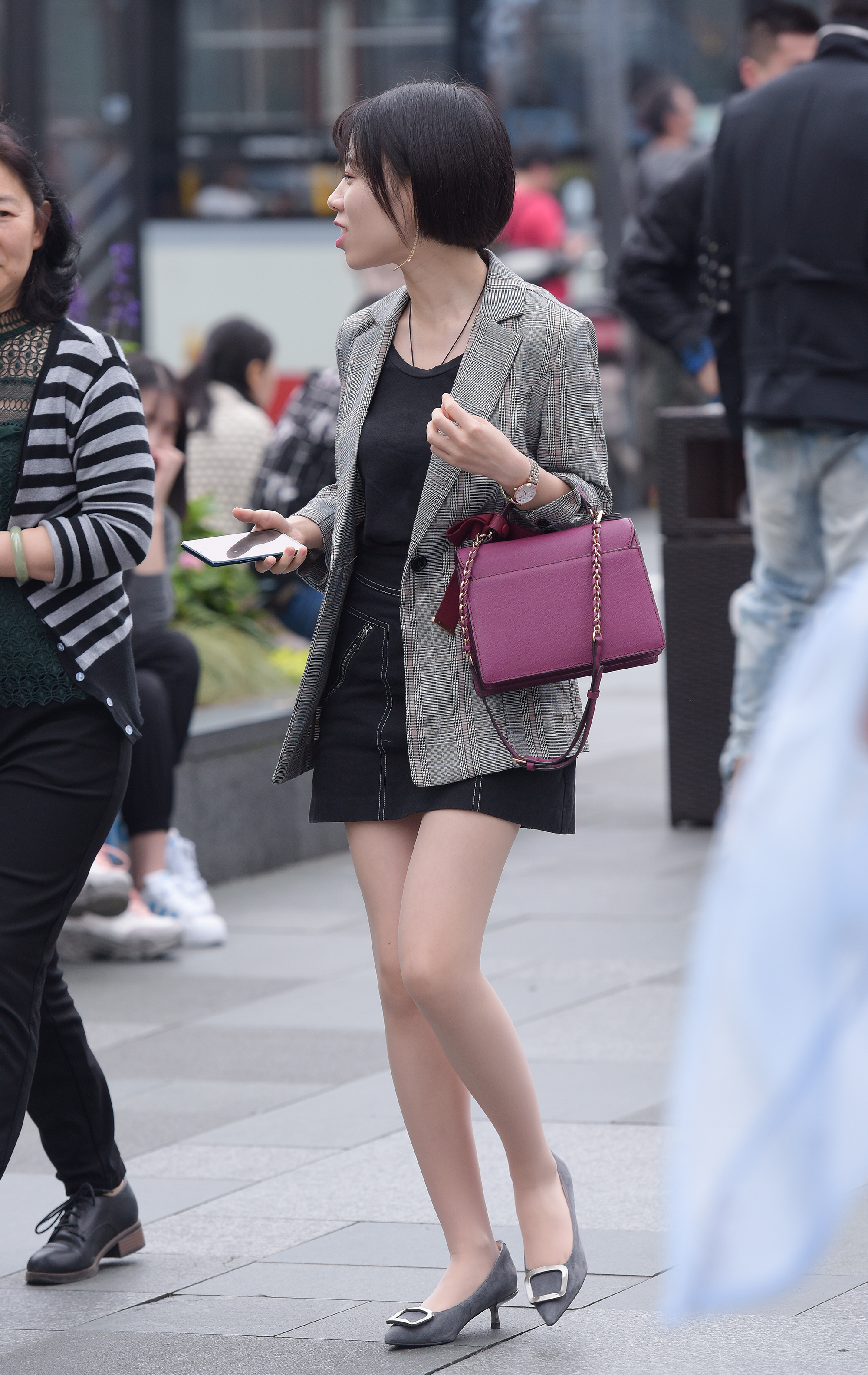  魔镜街拍,丝袜,裙装,小姐姐,街拍,写真套图,IESS异思趣向