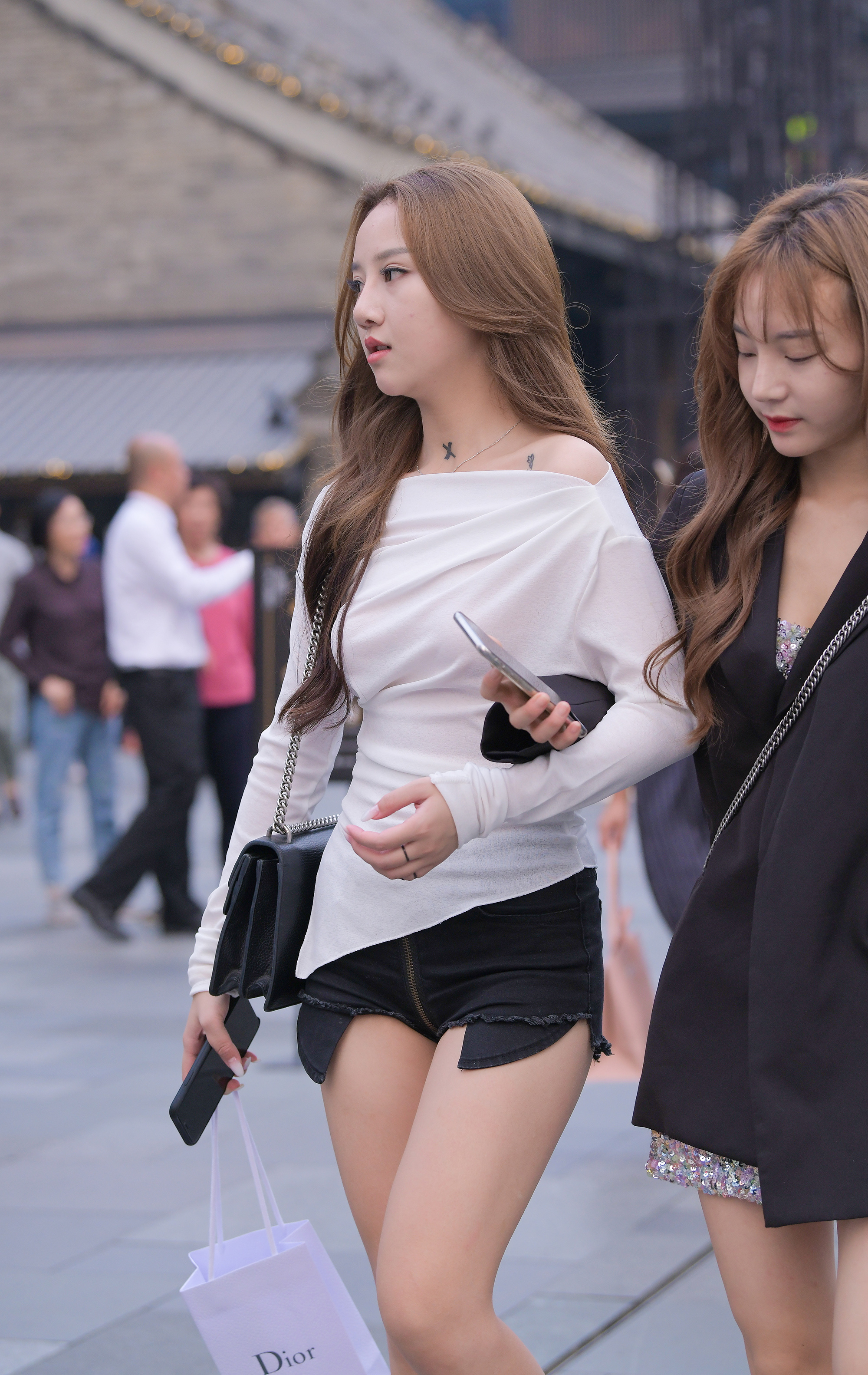  魔镜街拍,热裤,小姐姐,街拍,写真套图,尤物USEXY