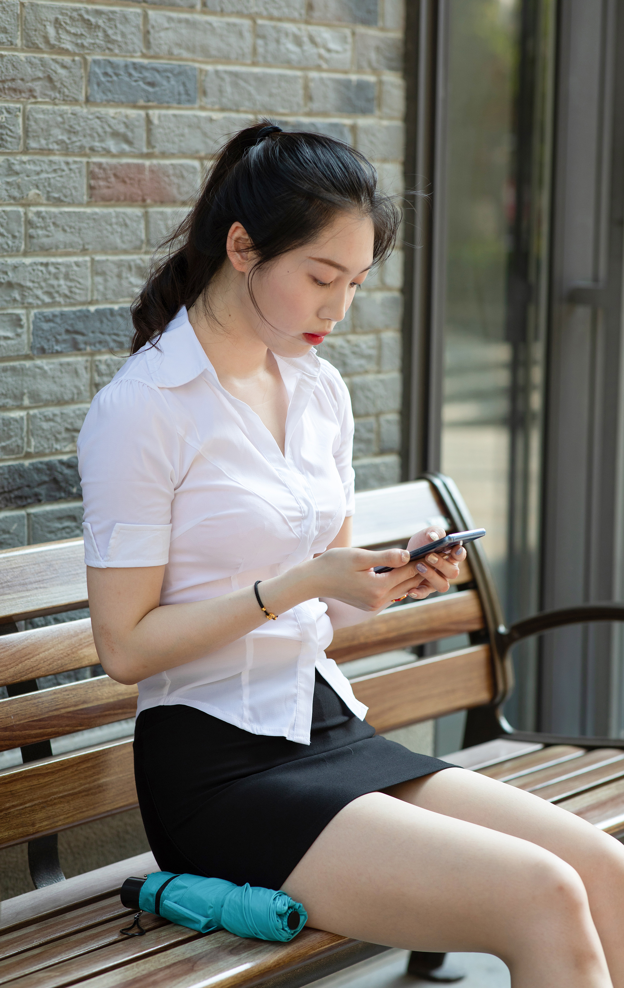  街拍鸭,魔镜街拍,丝袜,裙装,少妇,街拍,写真套图,我丝你想