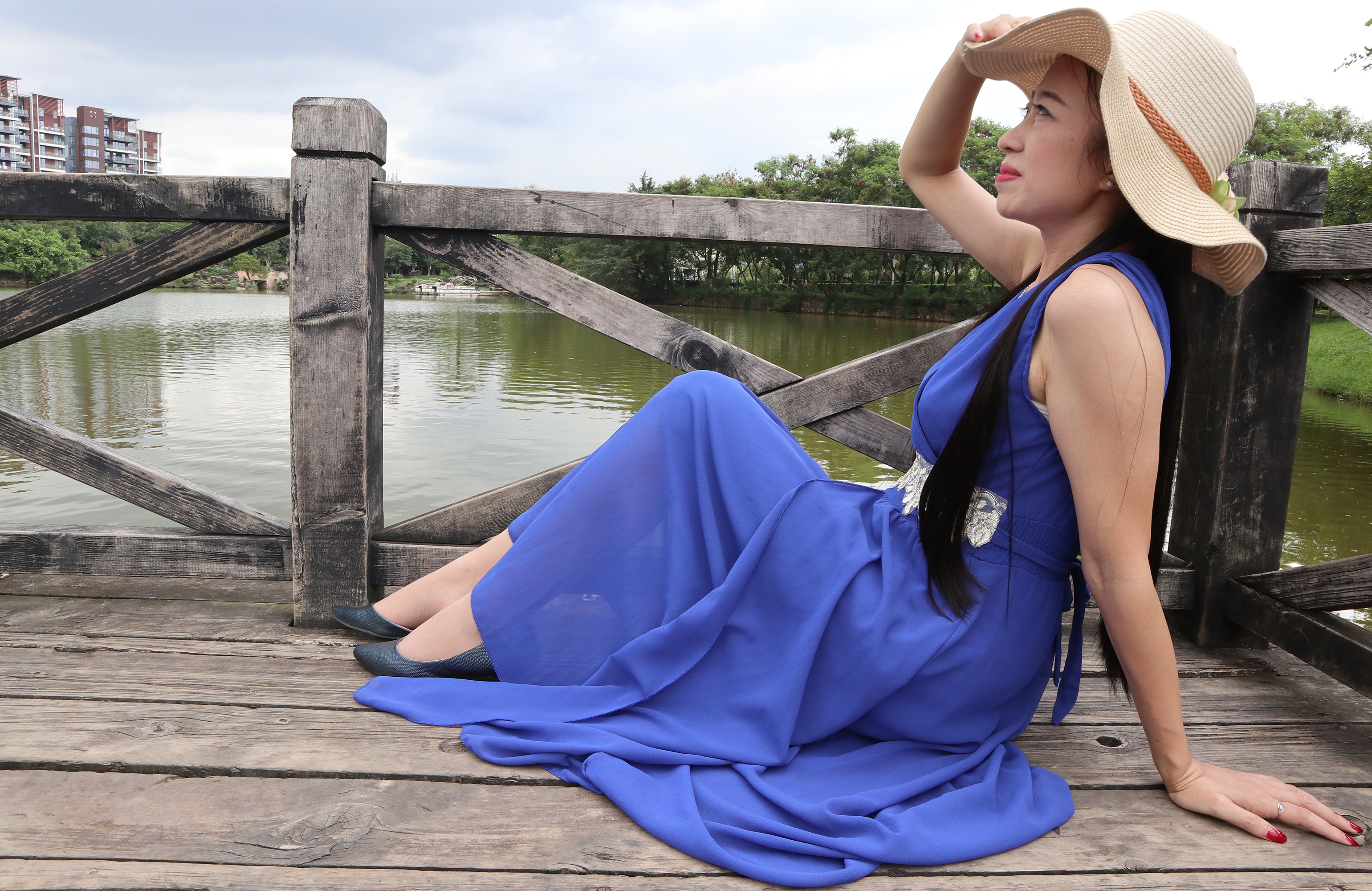  街拍鸭,魔镜街拍,丝袜,裙装,小姐姐,街拍,写真套图,浅野菌子