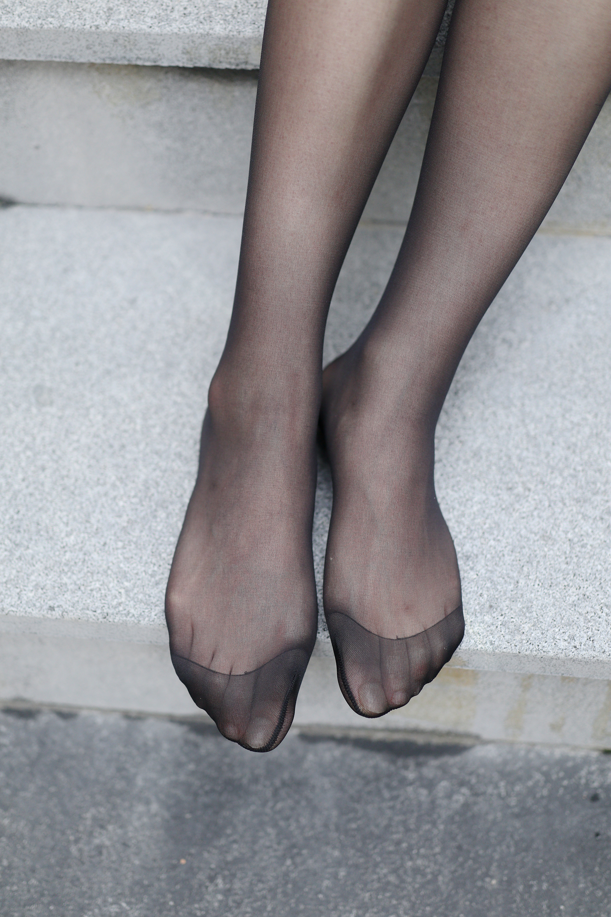  街拍鸭,魔镜街拍,丝袜,裙装,美女,街拍,写真套图,乔依丝joys