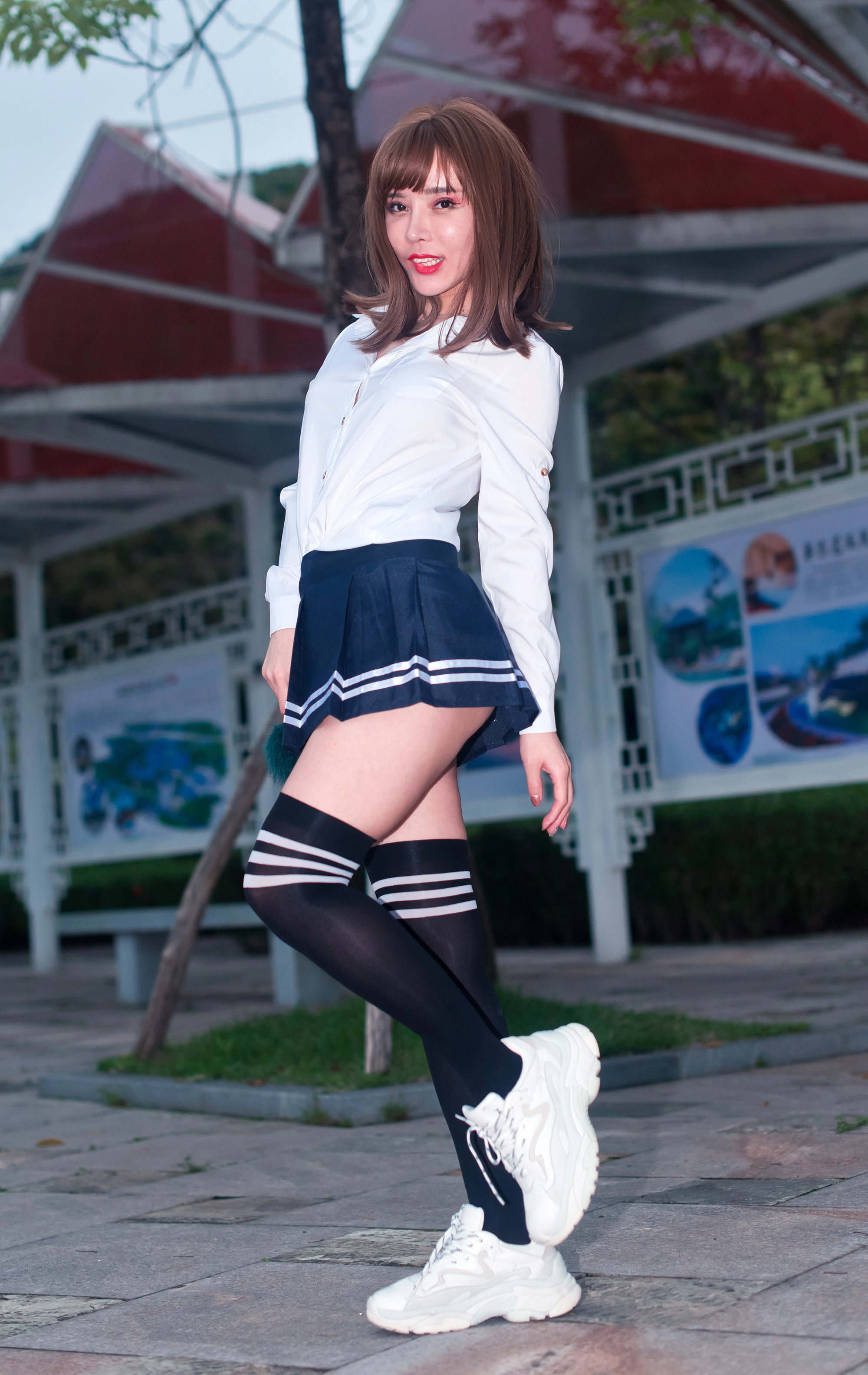 小青 街拍鸭,魔镜街拍,丝袜,裙装,少妇,街拍,写真套图,古川kagura