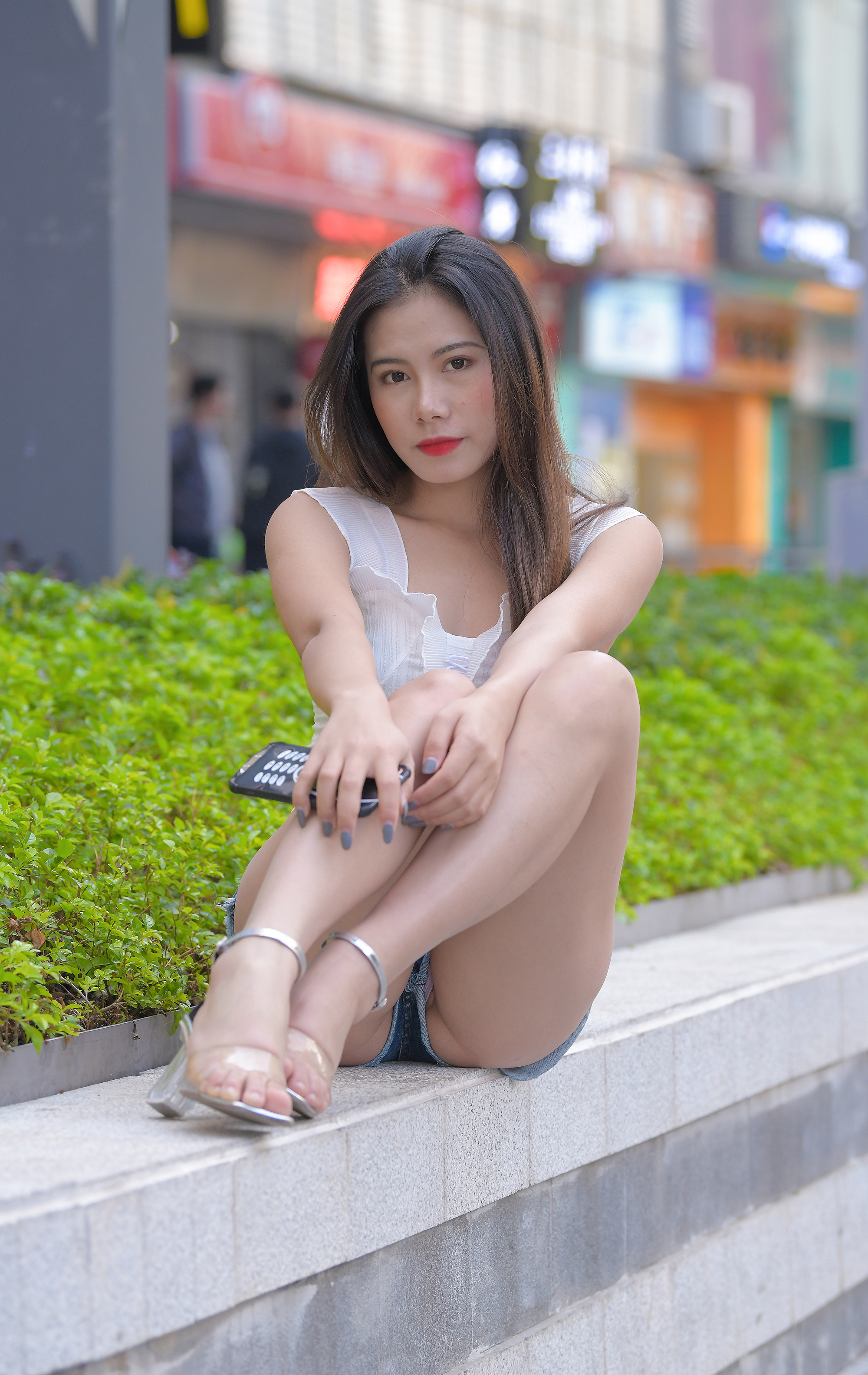  街拍鸭,魔镜街拍,热裤,小姐姐,街拍,写真套图,yui金鱼