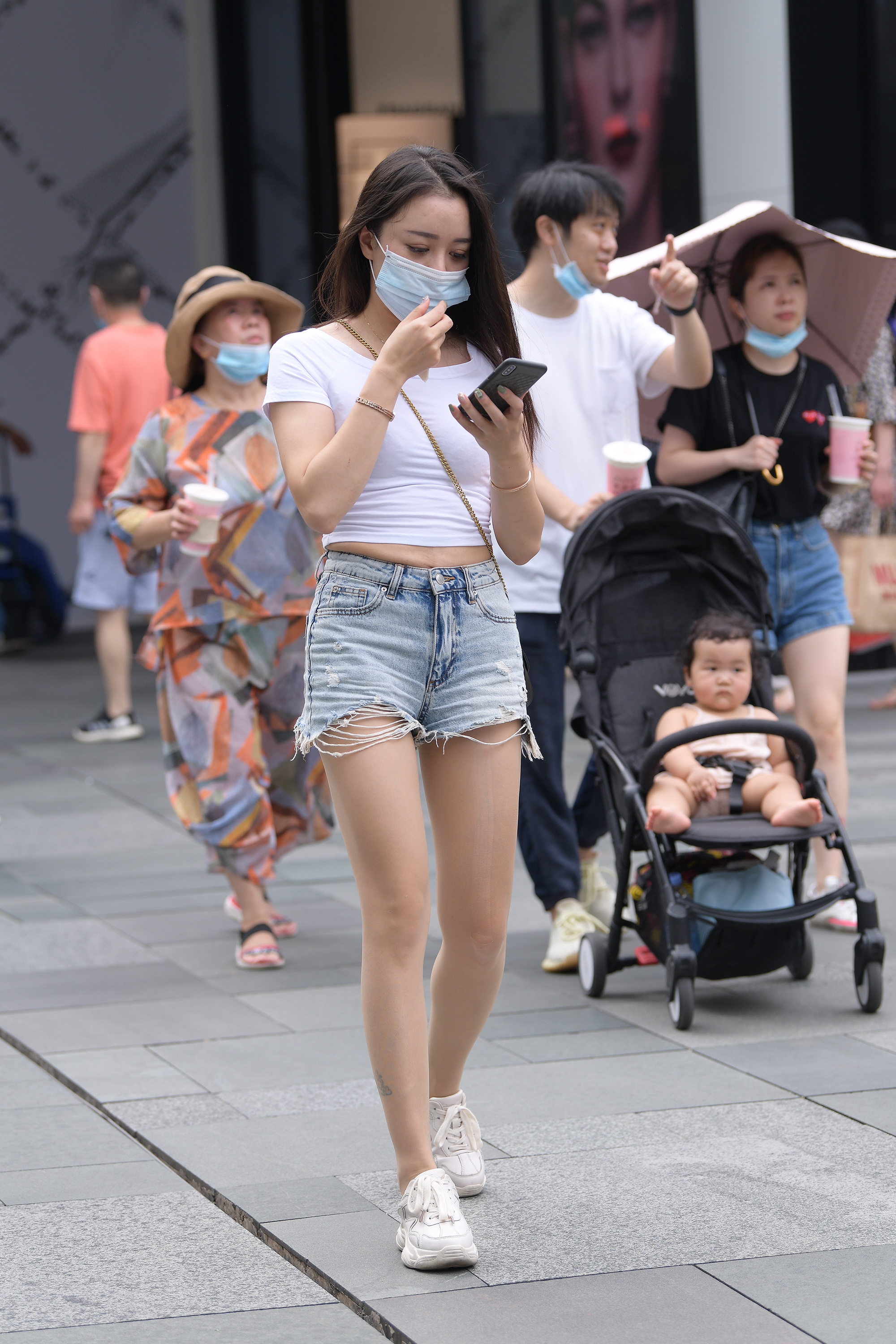  魔镜街拍,丝袜,热裤,小姐姐,街拍,写真套图,轩萧学姐