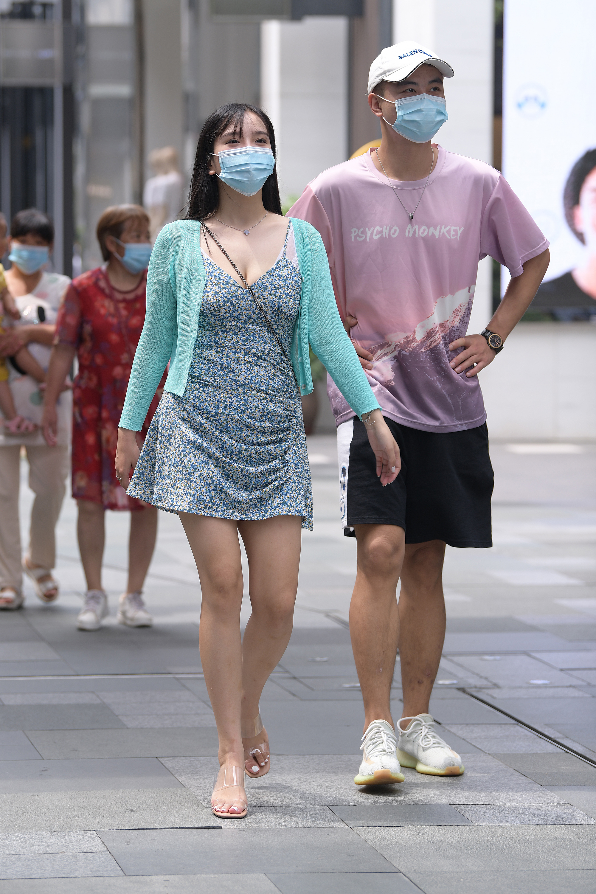  魔镜街拍,裙装,美女,街拍,写真套图,w百合欧皇子w