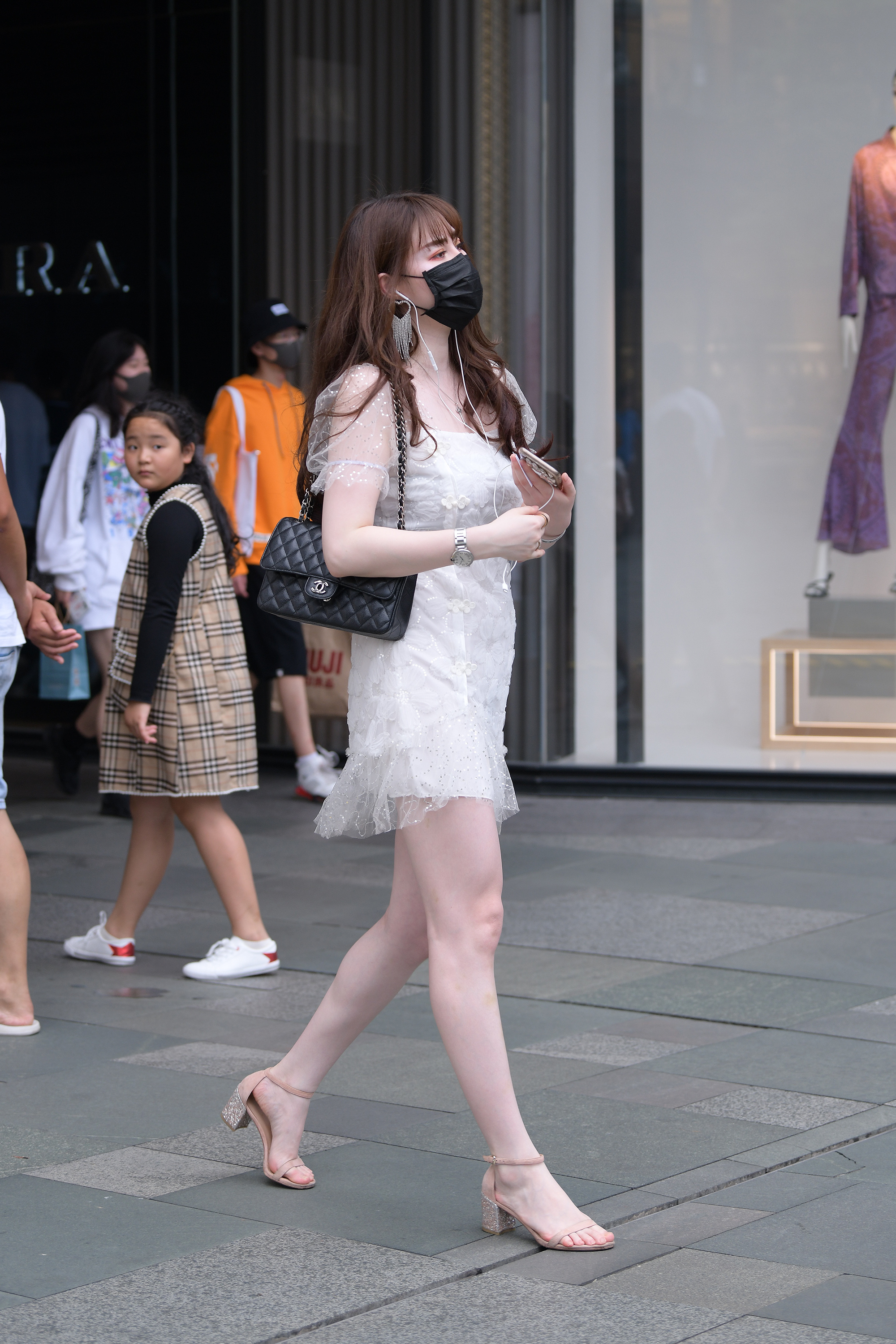  魔镜街拍,裙装,人妻,街拍,写真套图,萌芽儿