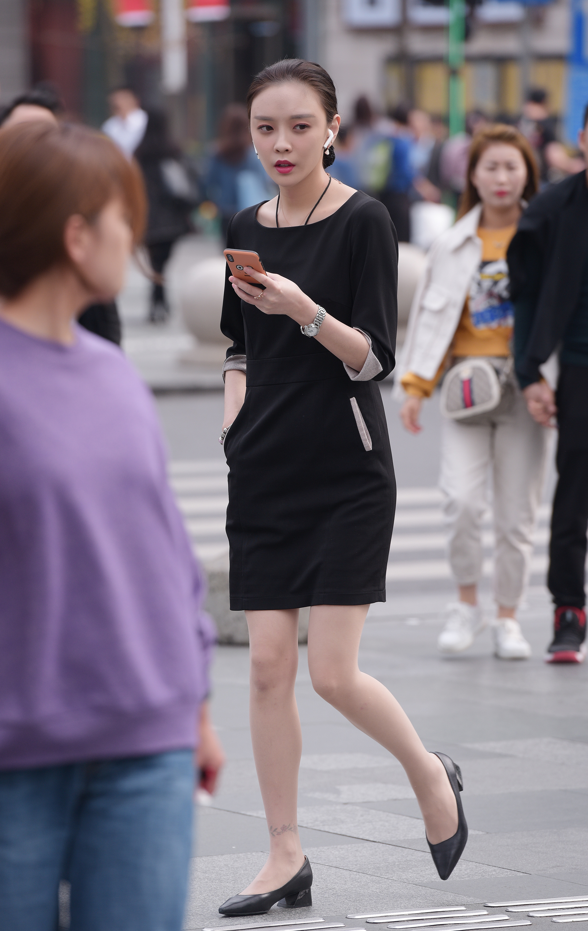  魔镜街拍,裙装,丝袜,美女,街拍,写真套图,周叽是可爱兔兔