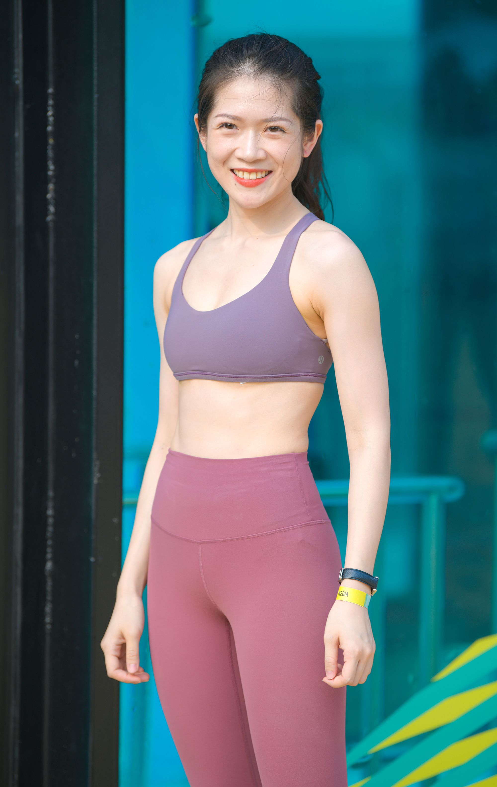  魔镜街拍,美臀,紧身裤,美女,街拍,写真套图,九九八XY