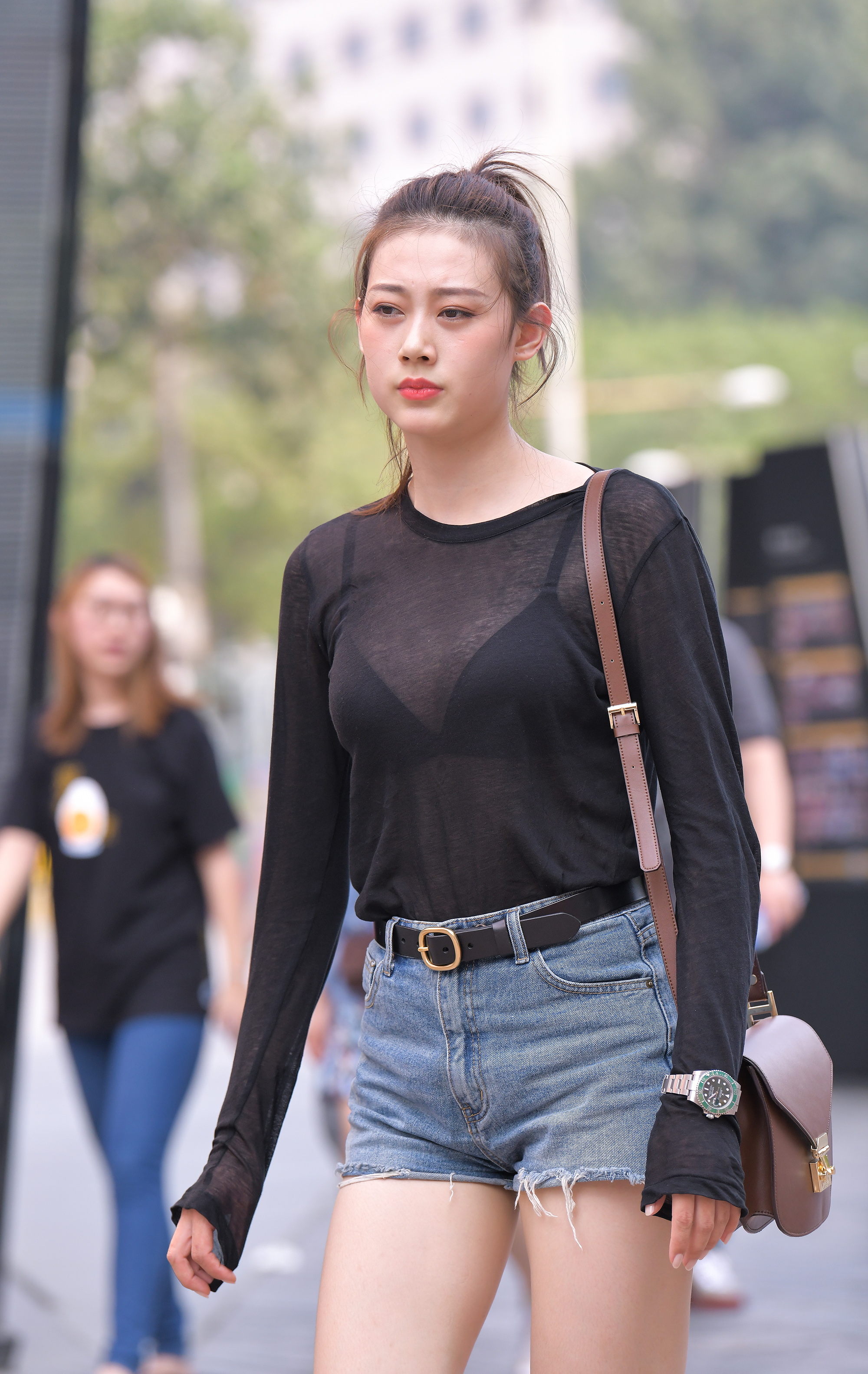  魔镜街拍,,小姐姐,街拍,写真套图,ISS尤好物