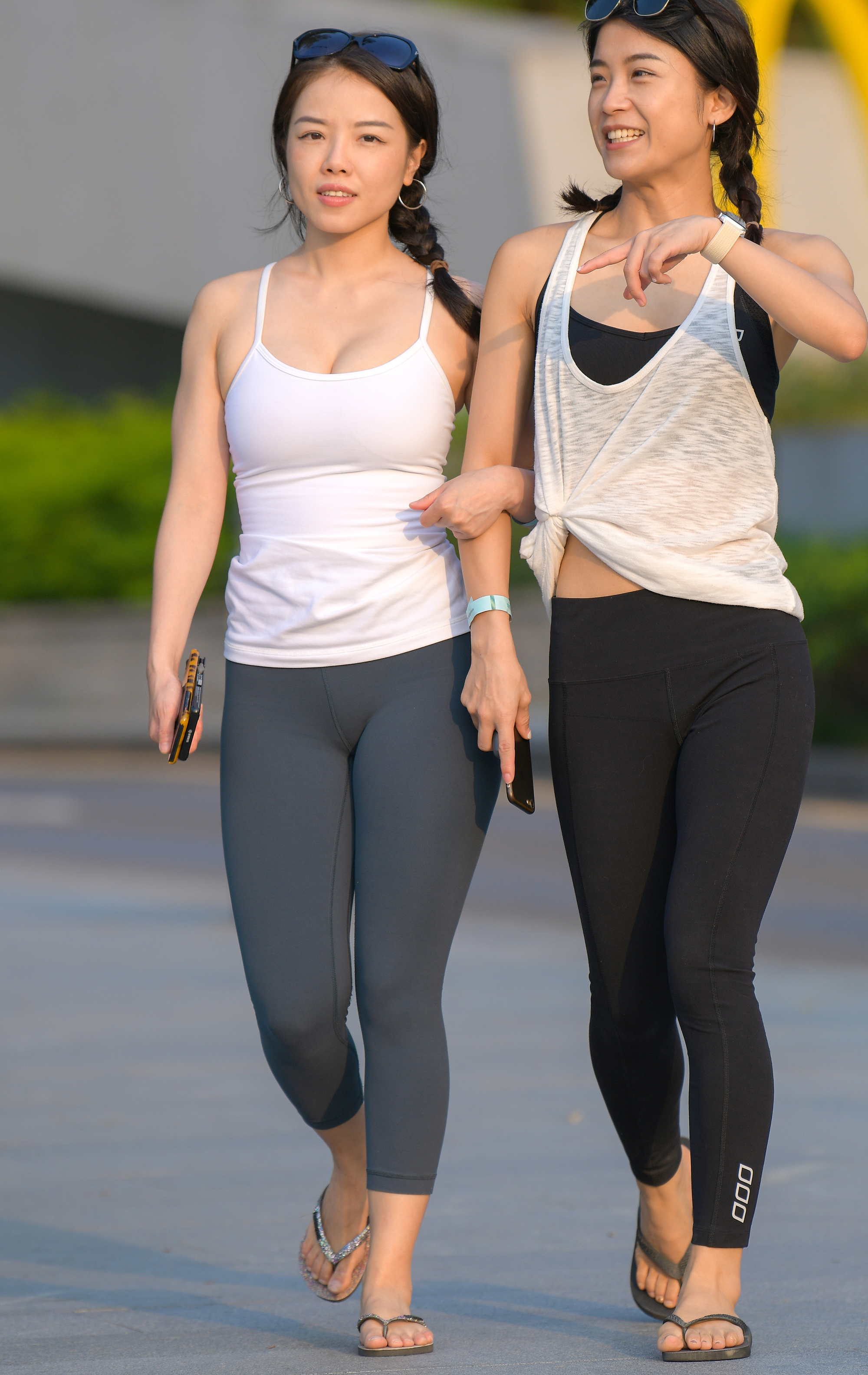  魔镜街拍,紧身裤,人妻,街拍,写真套图,素人渔夫