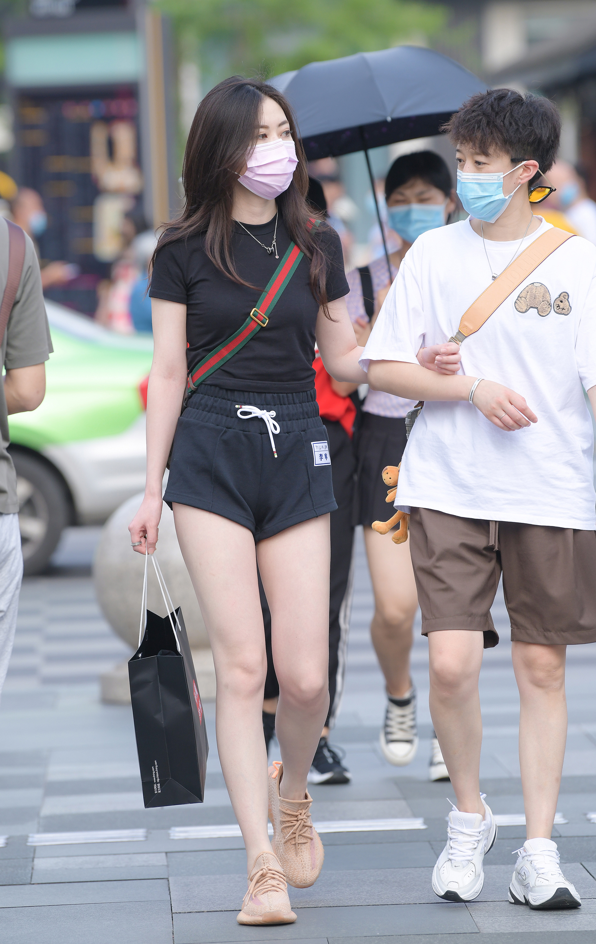  魔镜街拍,热裤,熟女,街拍,写真套图,BoLoli波萝社新刊