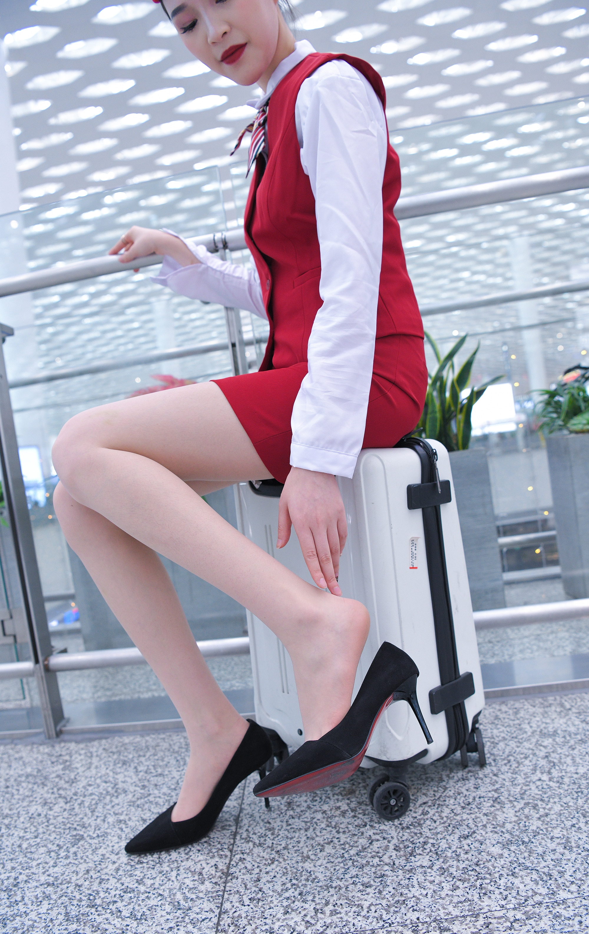  街拍鸭,魔镜街拍,丝袜,裙装,少妇,街拍,写真套图,Nyako喵子