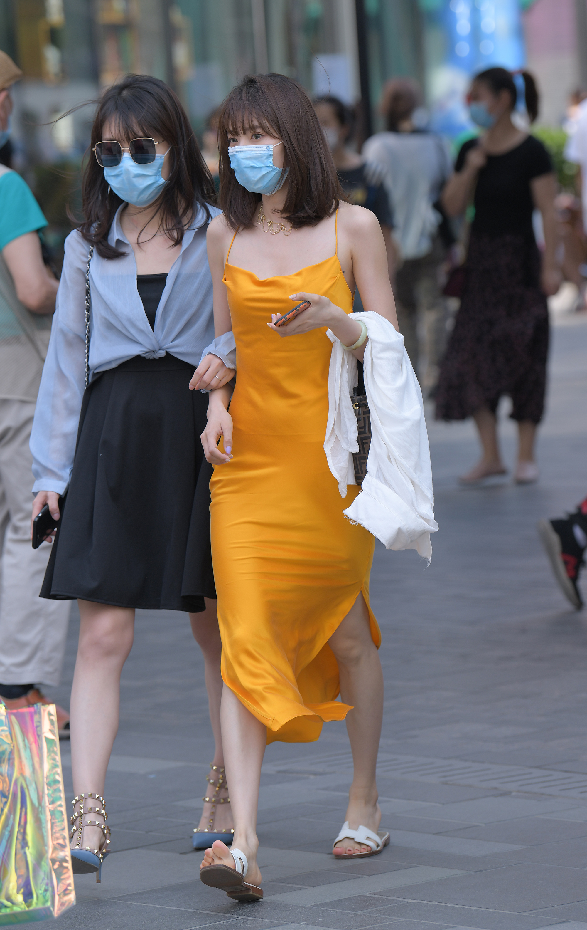  魔镜街拍,裙装,熟女,街拍,写真套图,yui金鱼