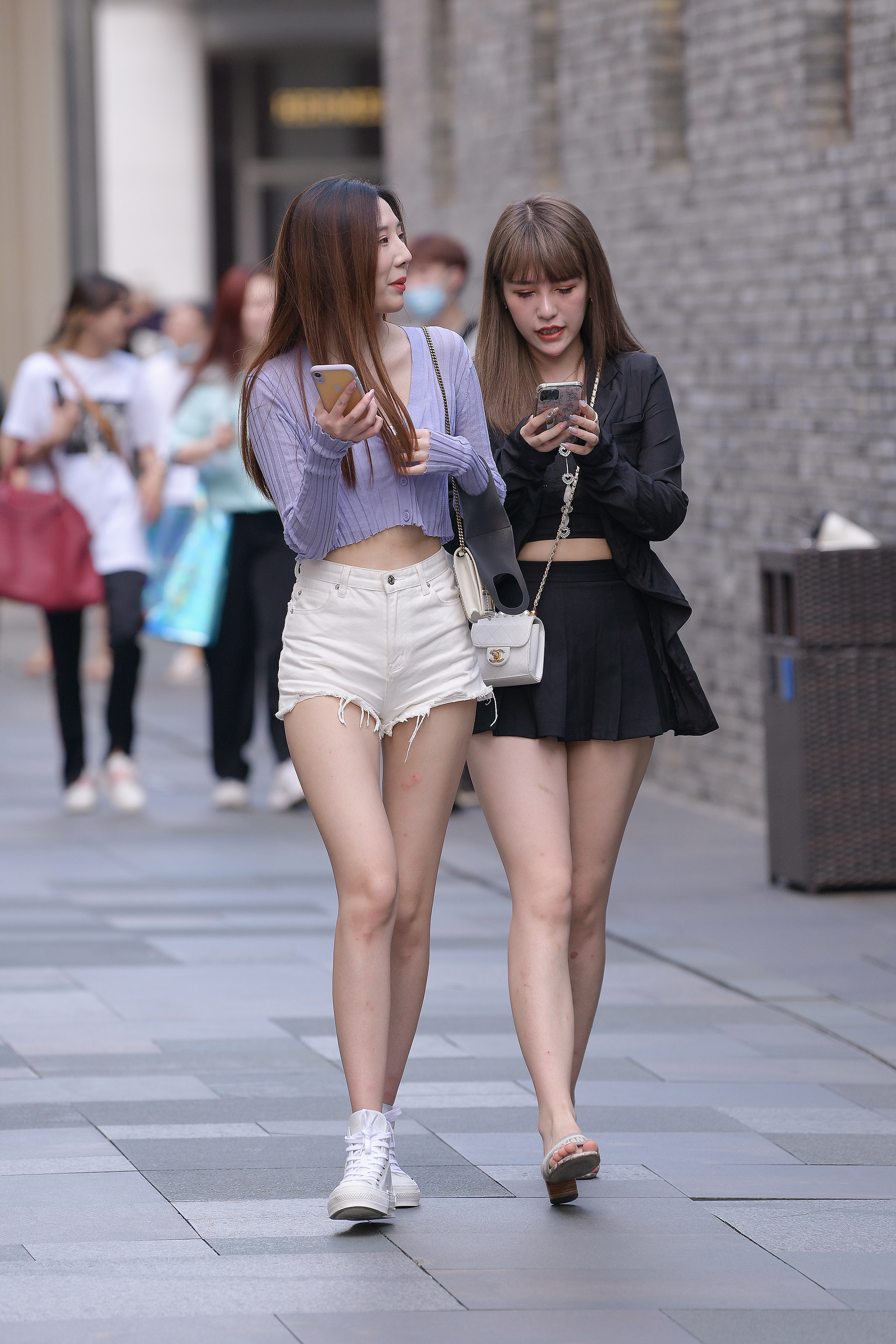  魔镜街拍,热裤,少妇,街拍,写真套图,甜予摄影