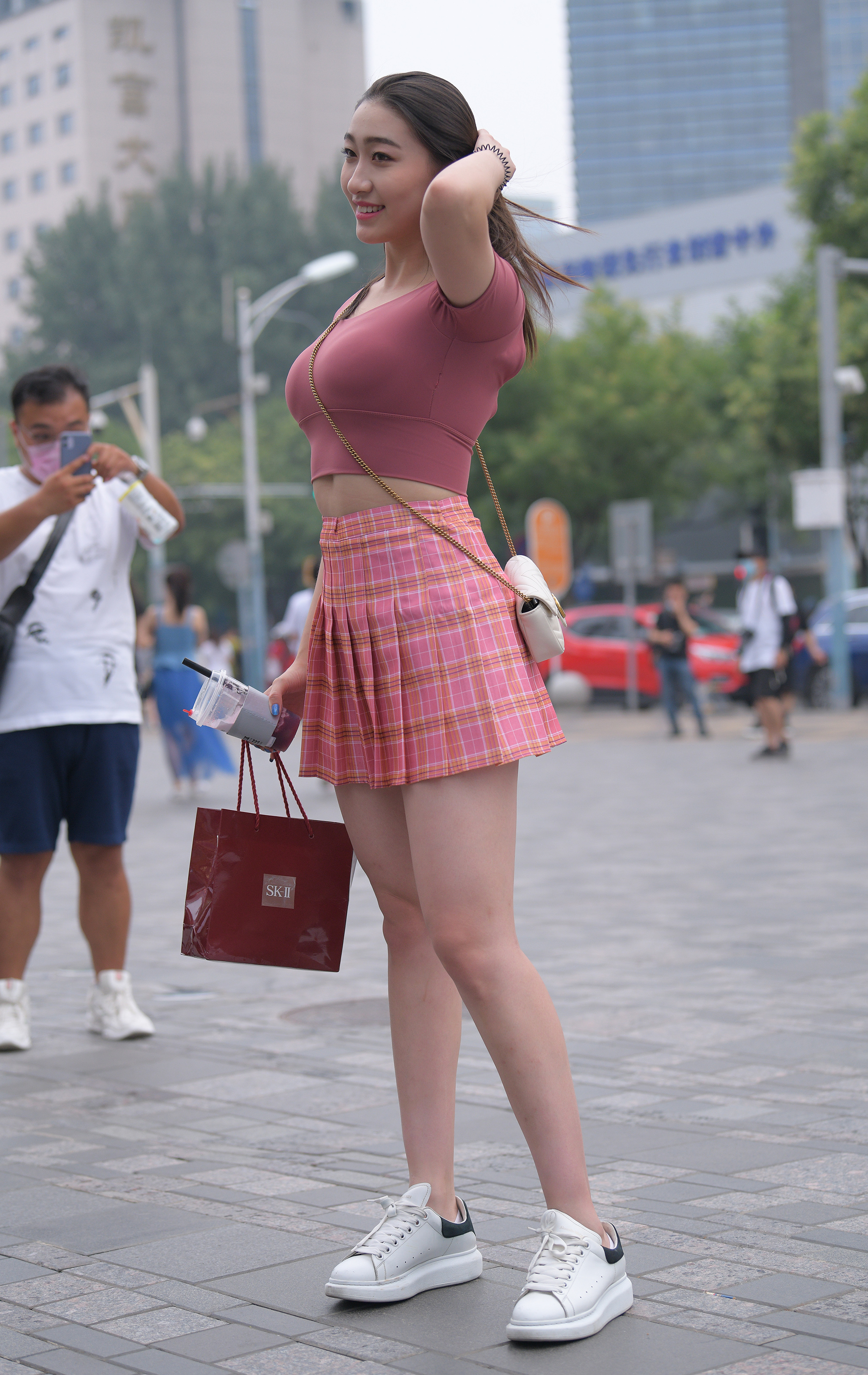  街拍鸭,魔镜街拍,裙装,熟女,街拍,写真套图,魔镜原图专区