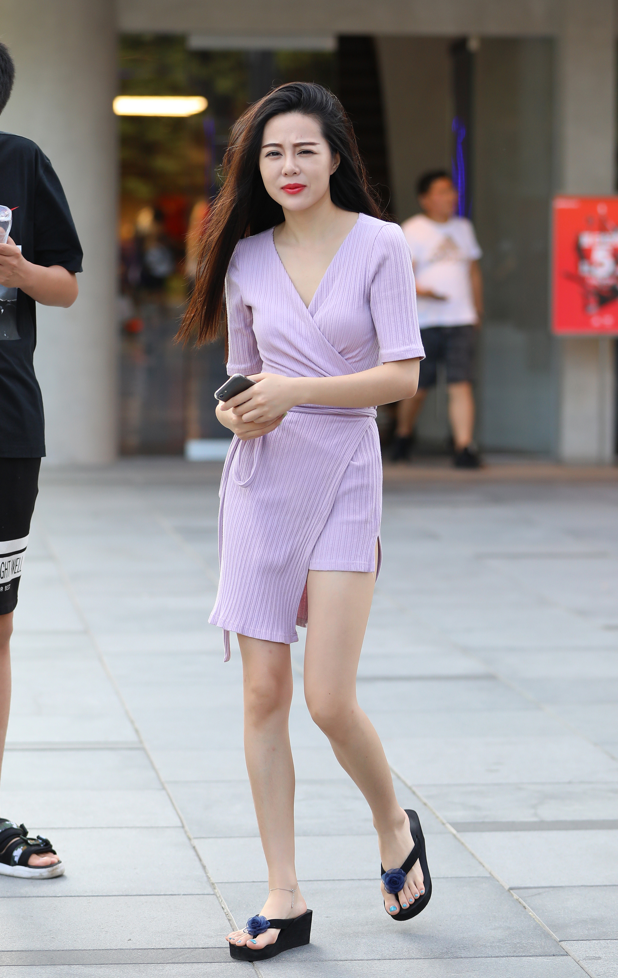  魔镜街拍,裙装,熟女,街拍,写真套图,MiCat猫萌榜