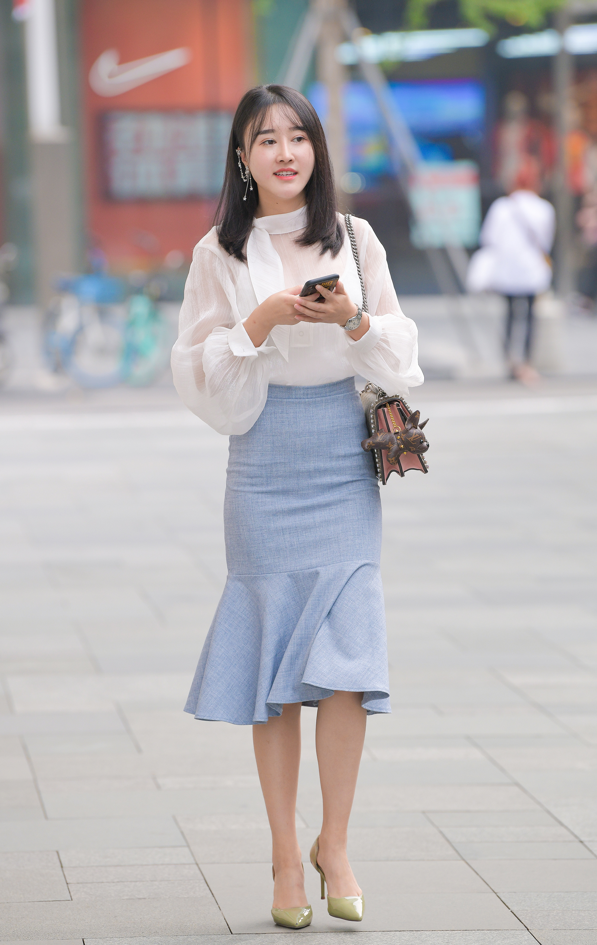  魔镜街拍,裙装,人妻,街拍,写真套图,果咩酱w