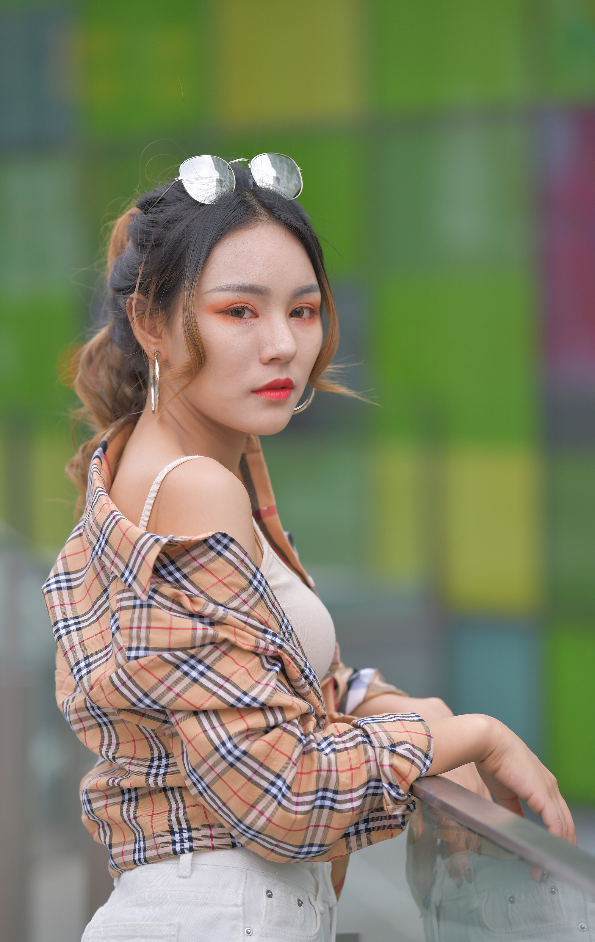  魔镜街拍,热裤,少妇,街拍,写真套图,觅芙少女