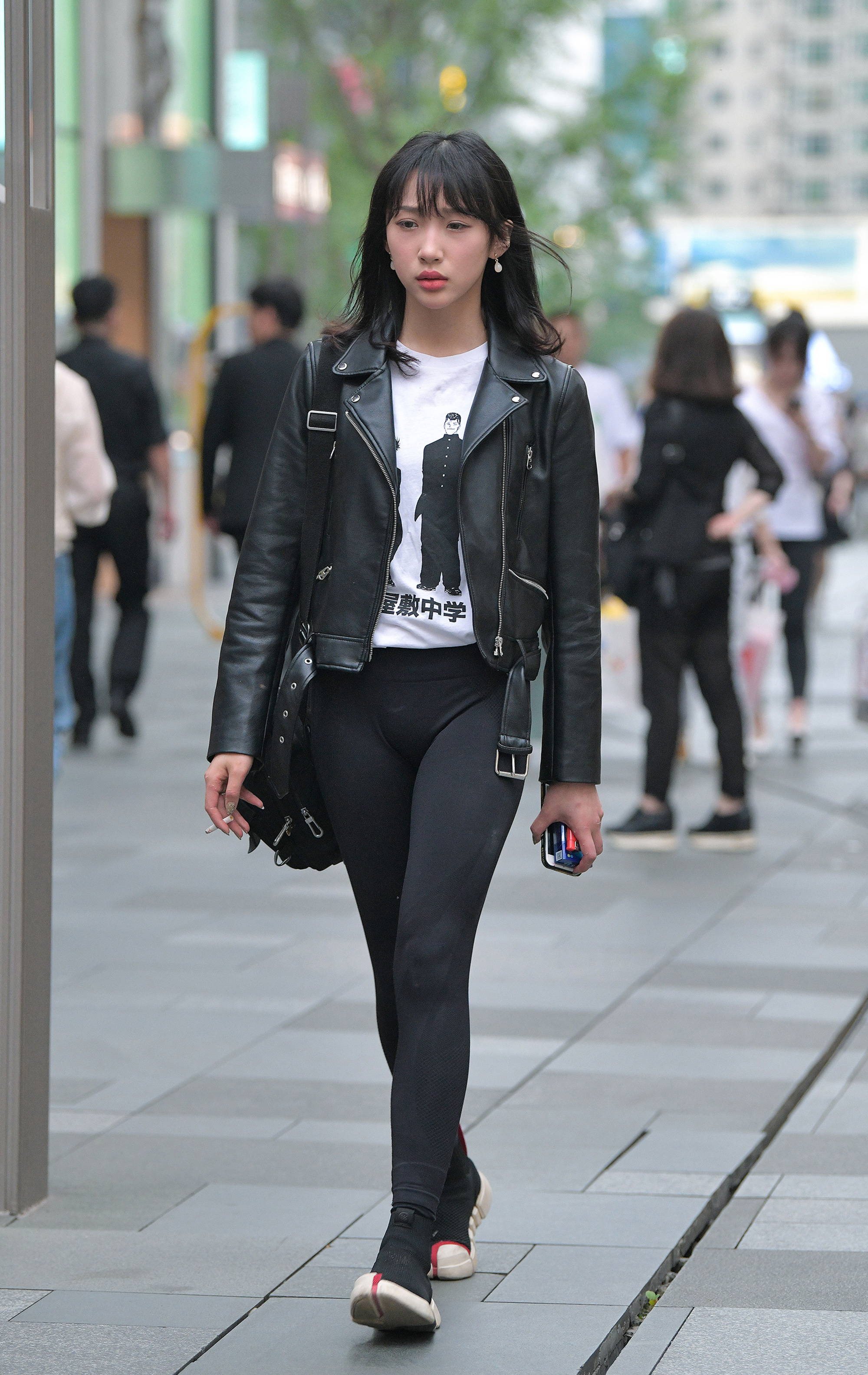  魔镜街拍,美臀,紧身裤,美女,街拍,写真套图,DKGirl御女郎