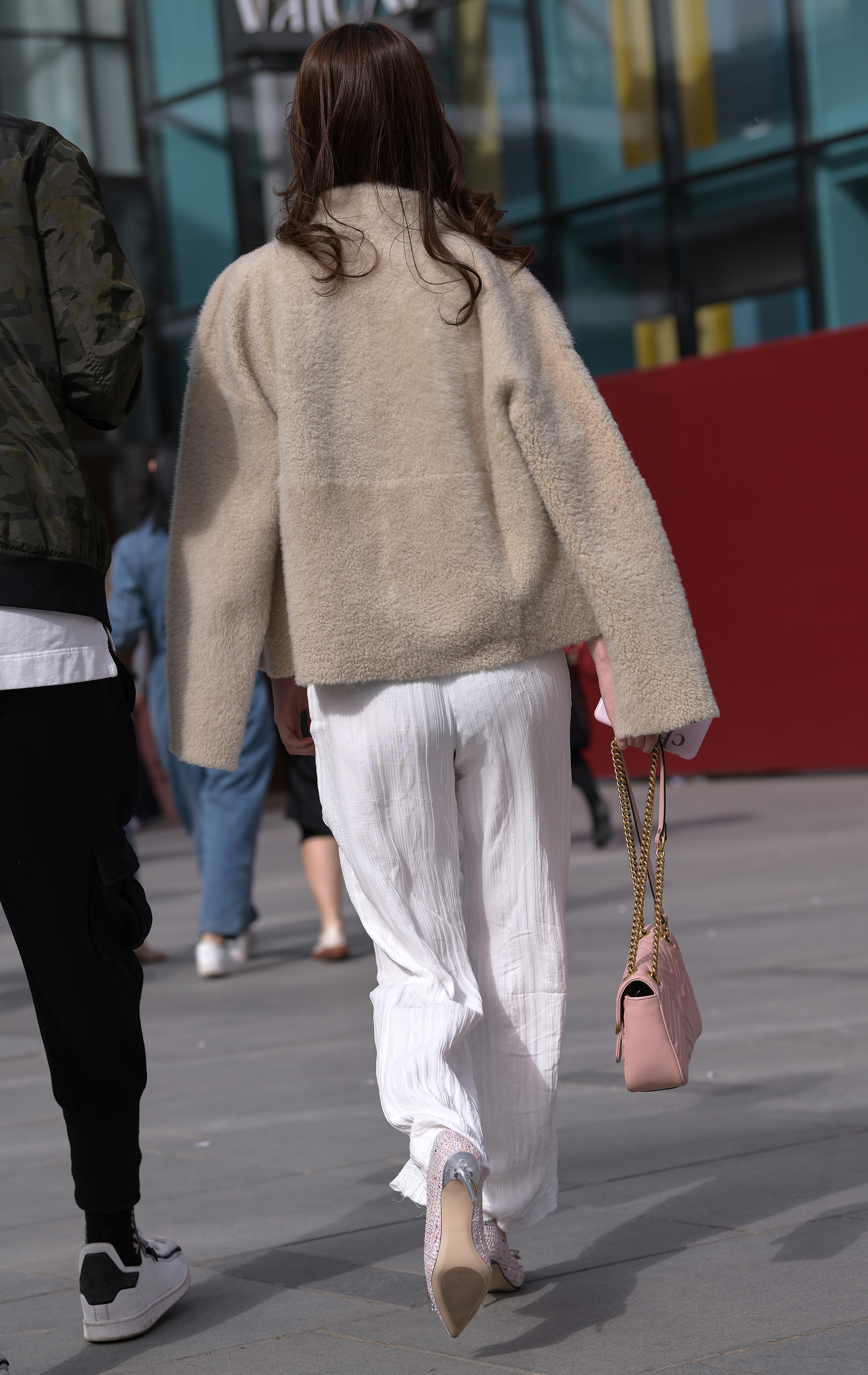  魔镜街拍,,小姐姐,街拍,写真套图,Kitaro绮太郎