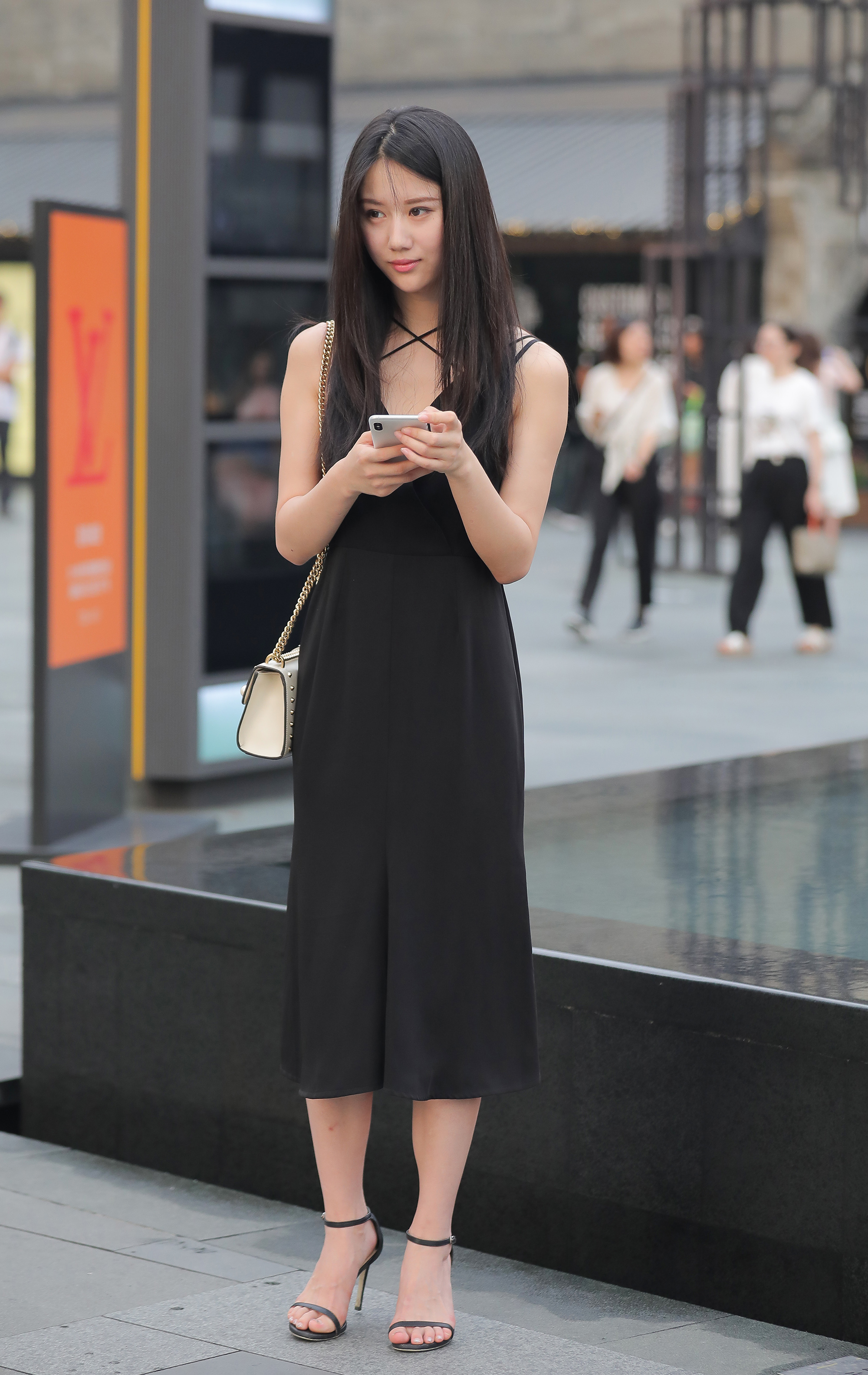  魔镜街拍,裙装,人妻,街拍,写真套图,DJAWA