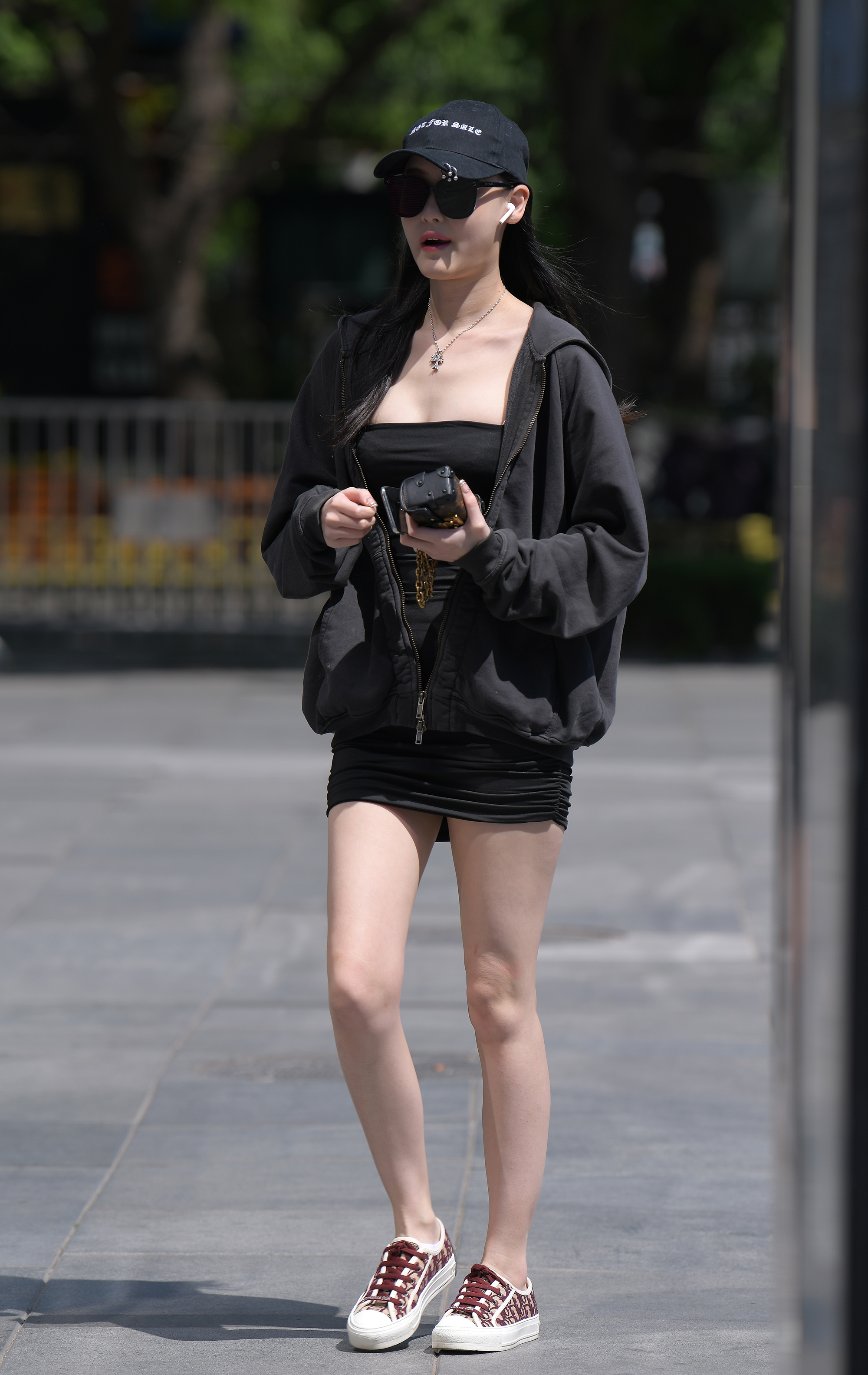  魔镜街拍,裙装,美女,街拍,写真套图,Kitaro绮太郎