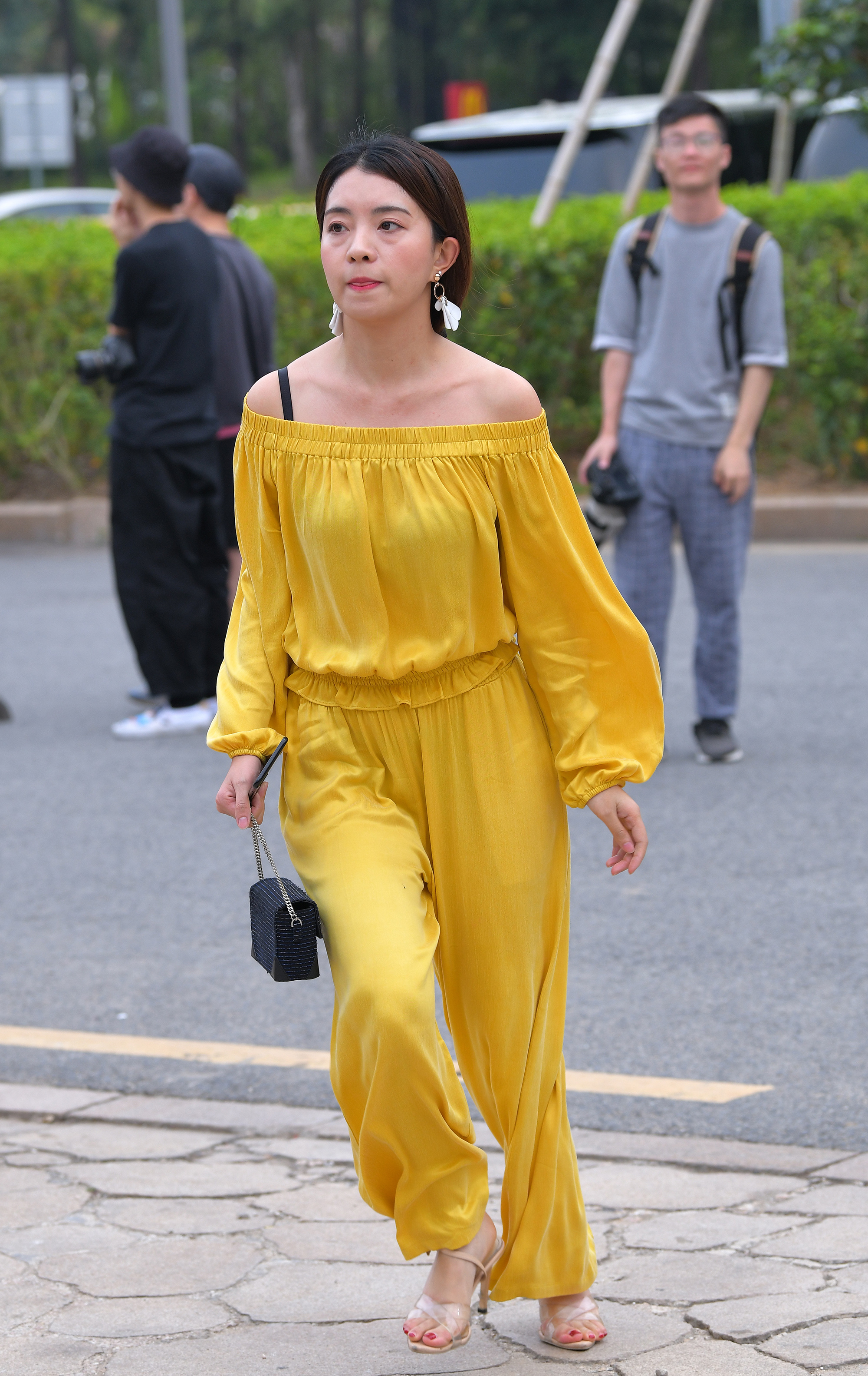  魔镜街拍,,美女,街拍,写真套图,候车候机系列