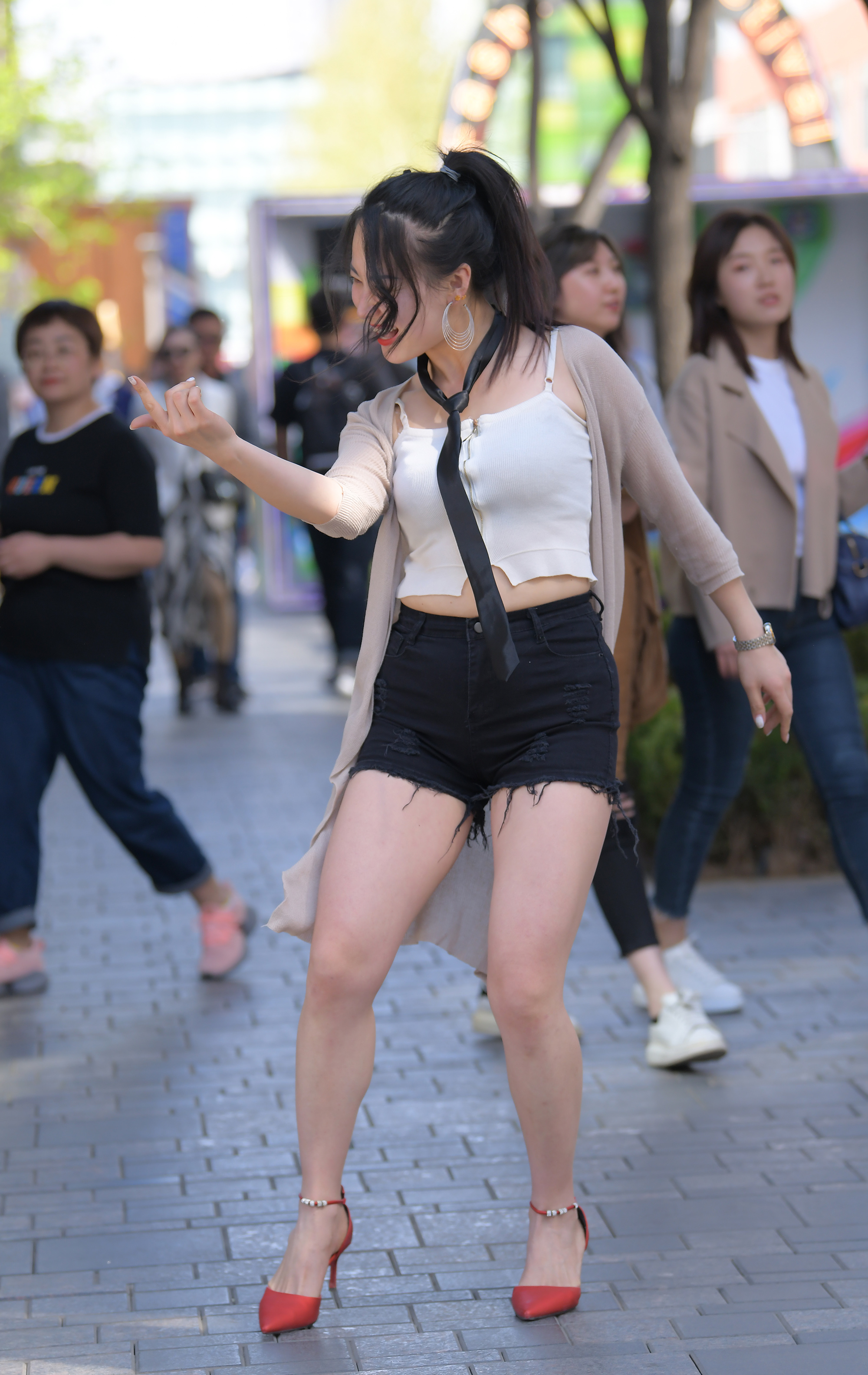  街拍鸭,魔镜街拍,,人妻,街拍,写真套图,KM工作室