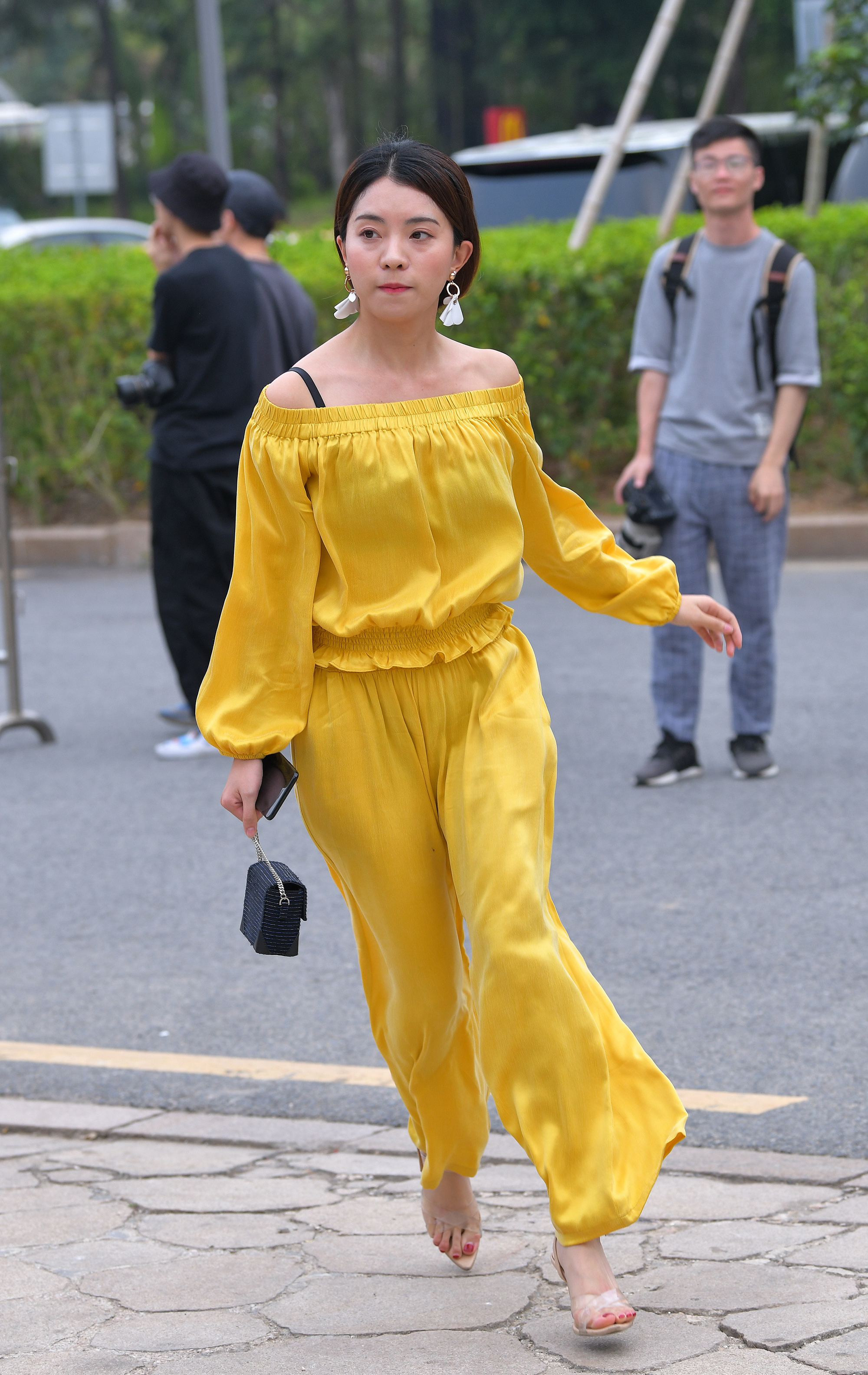  魔镜街拍,,美女,街拍,写真套图,Bobosocks袜啵啵