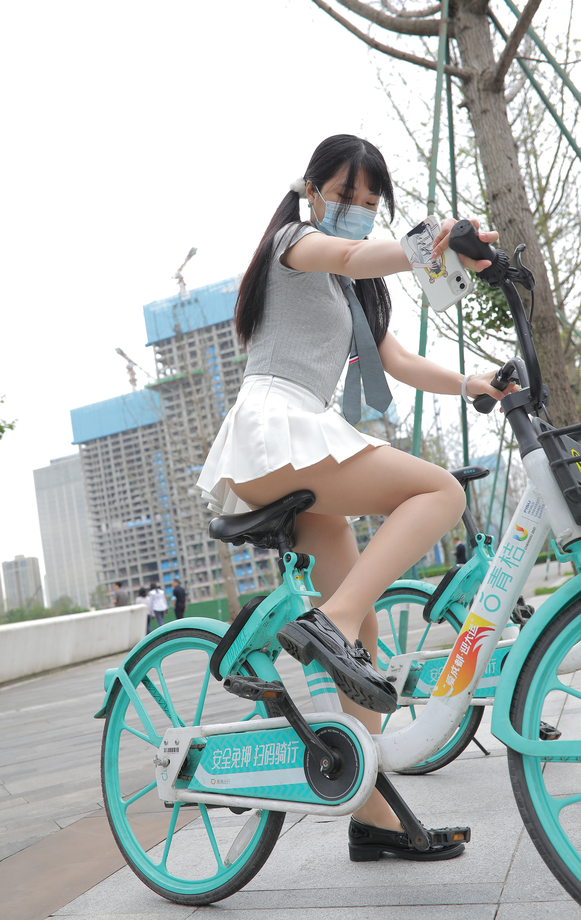 加菲mao 街拍鸭,魔镜街拍,丝袜,裙装,人妻,街拍,写真套图,Momoko葵葵