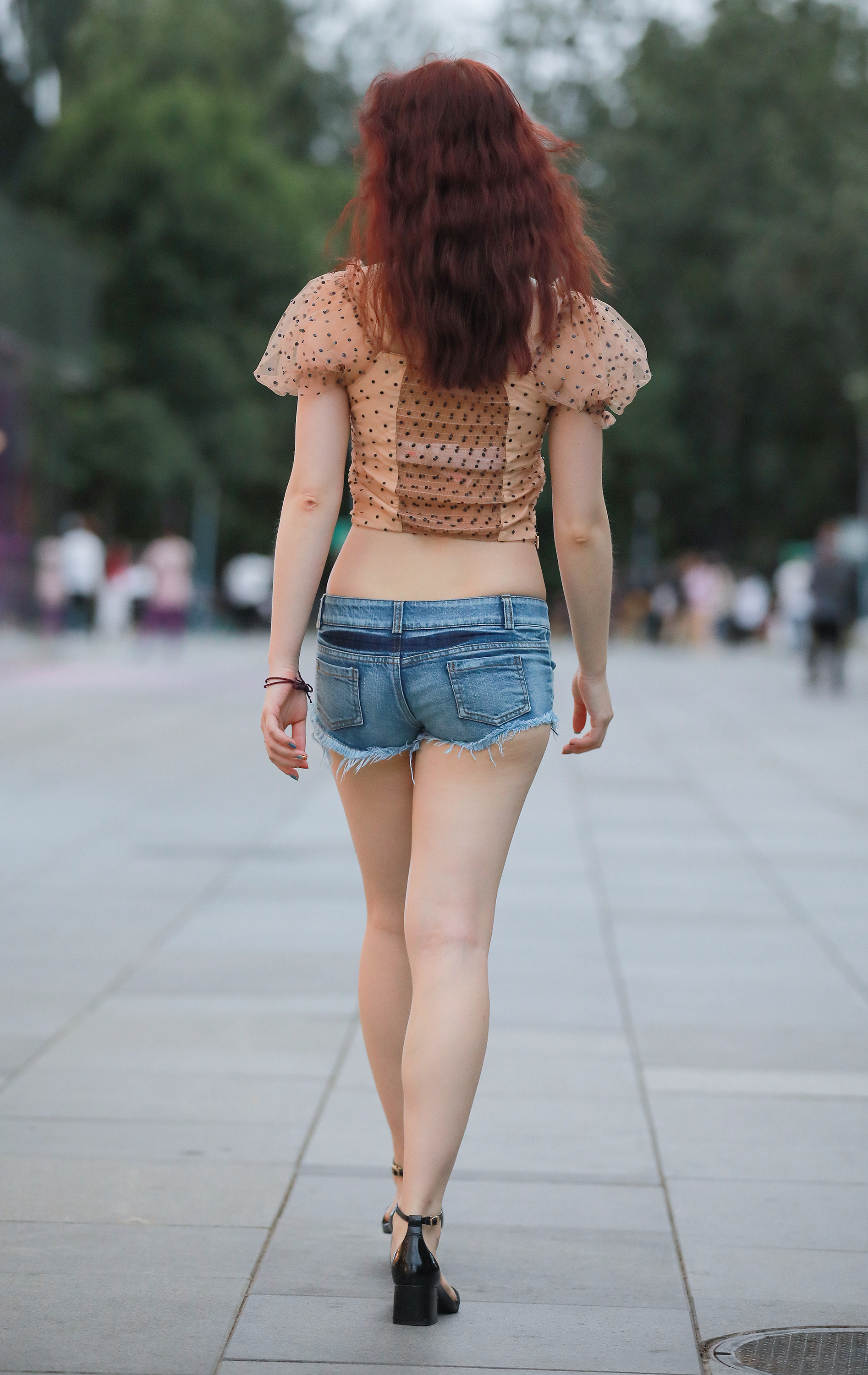  魔镜街拍,热裤,小姐姐,街拍,写真套图,XIAOYU语画界