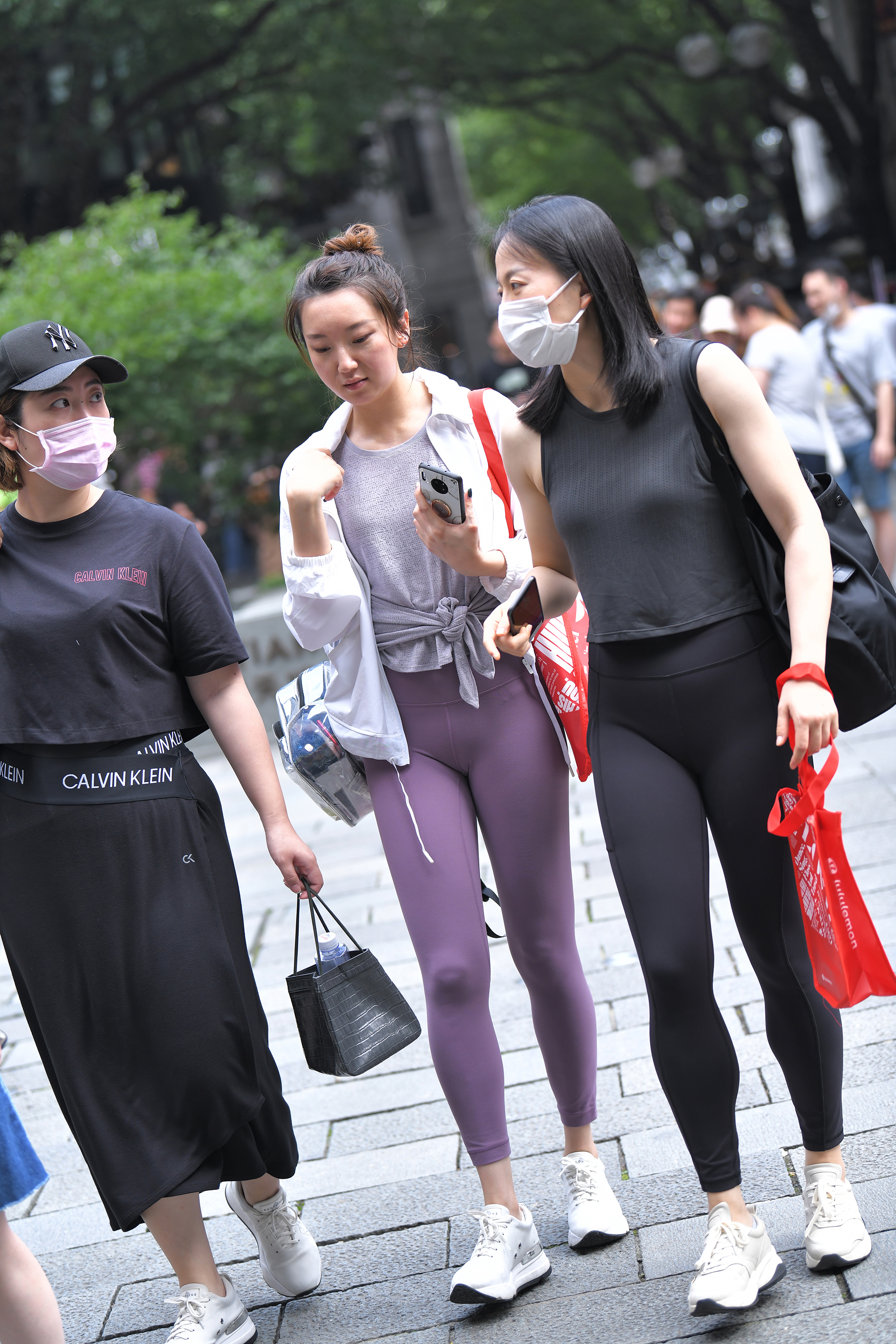  魔镜街拍,紧身裤,美女,街拍,写真套图,妖君白研