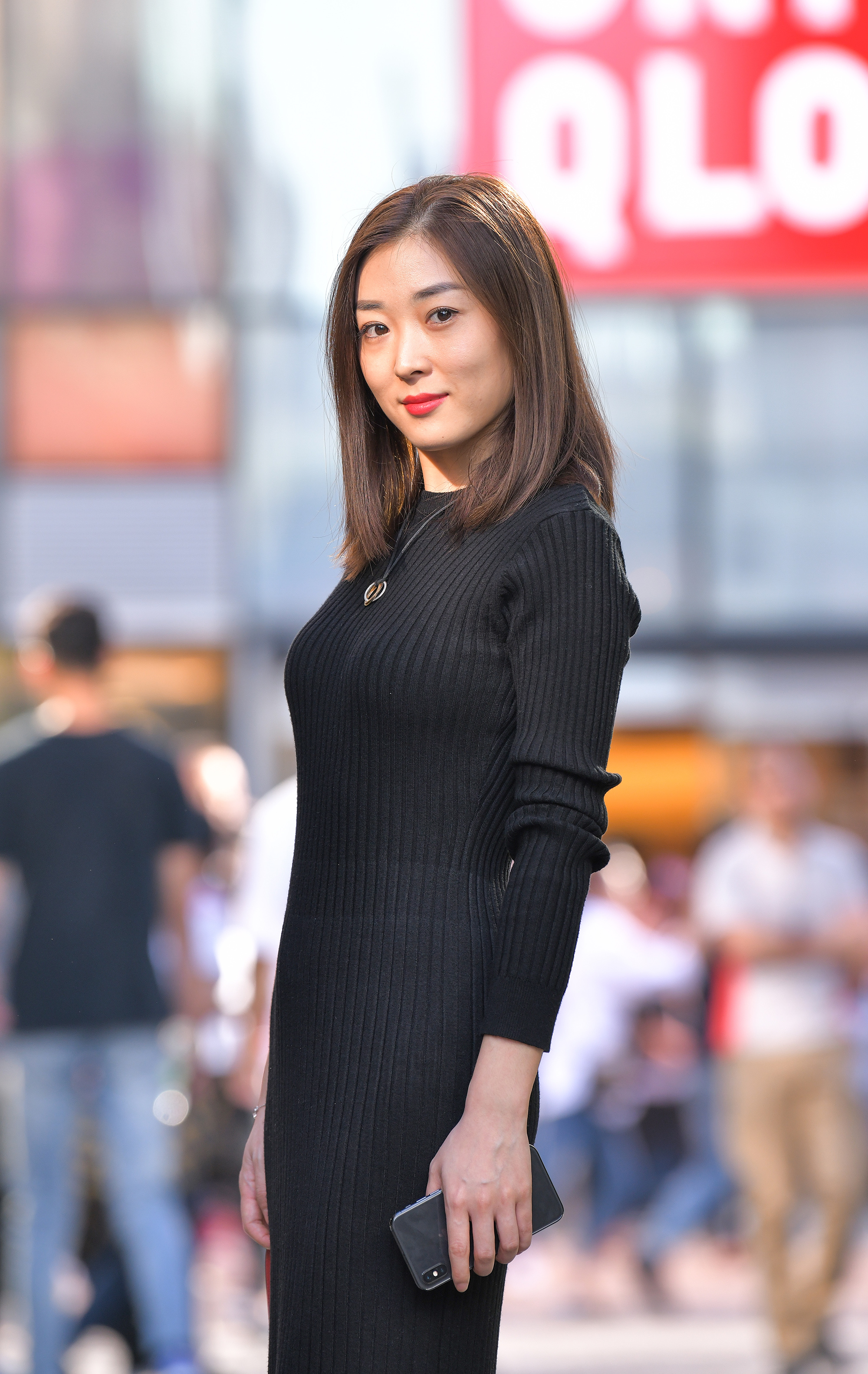  魔镜街拍,裙装,少妇,街拍,写真套图,一笑芳香沁