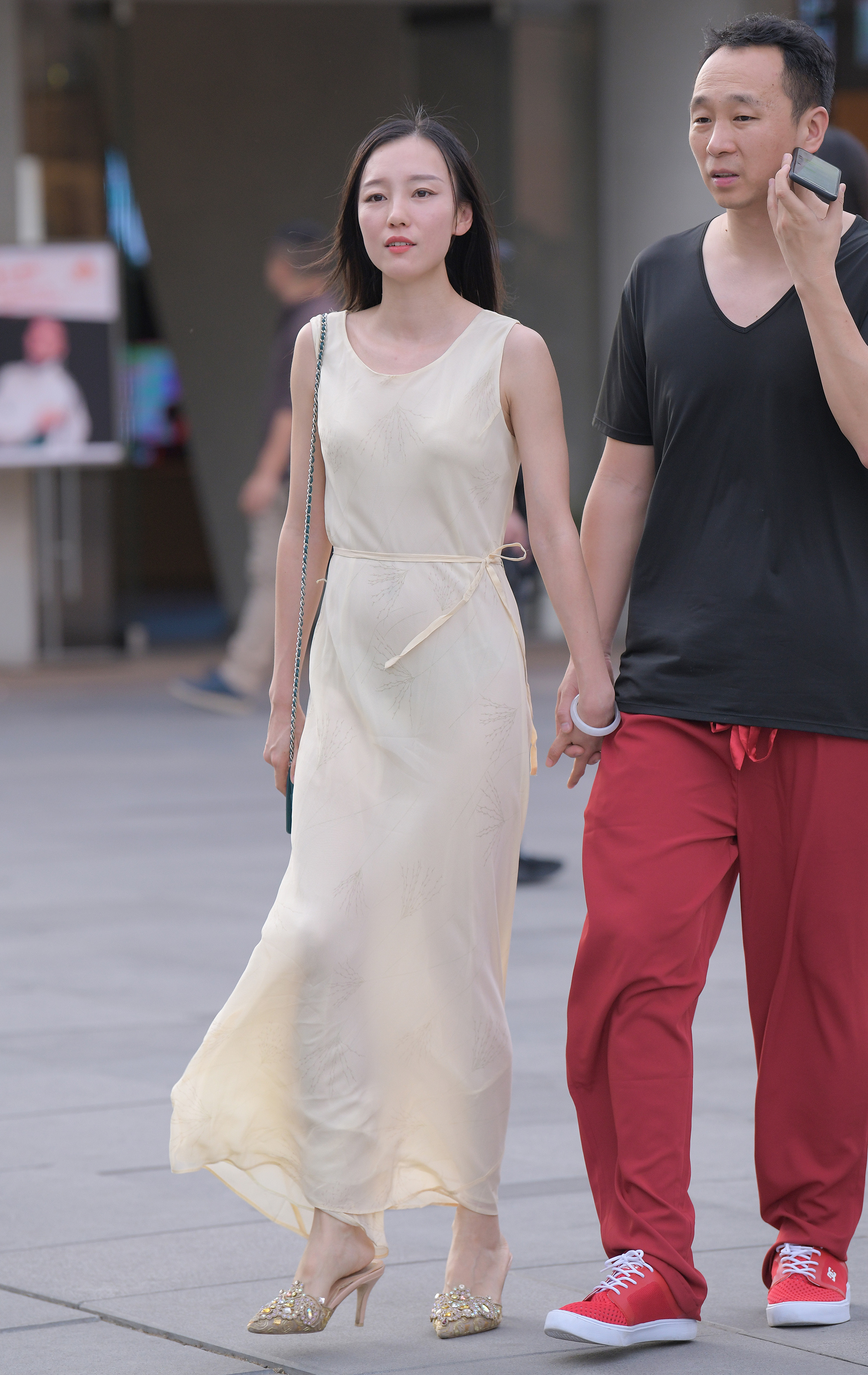  魔镜街拍,裙装,熟女,街拍,写真套图,SIW斯文传媒