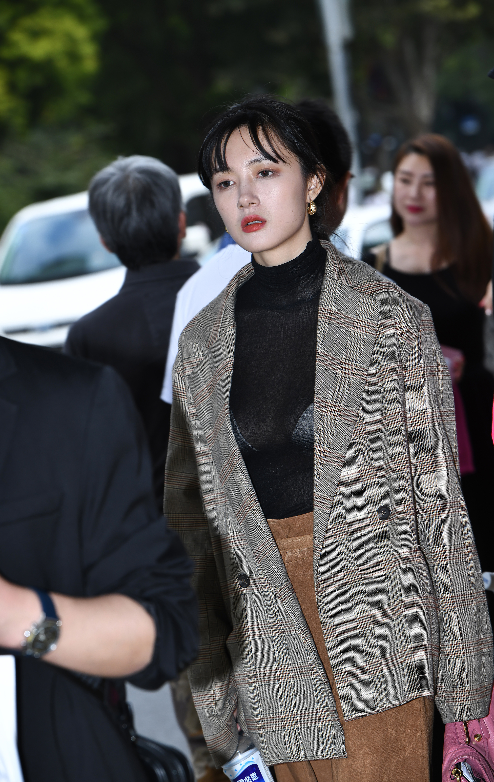  魔镜街拍,,熟女,街拍,写真套图,妖君白研