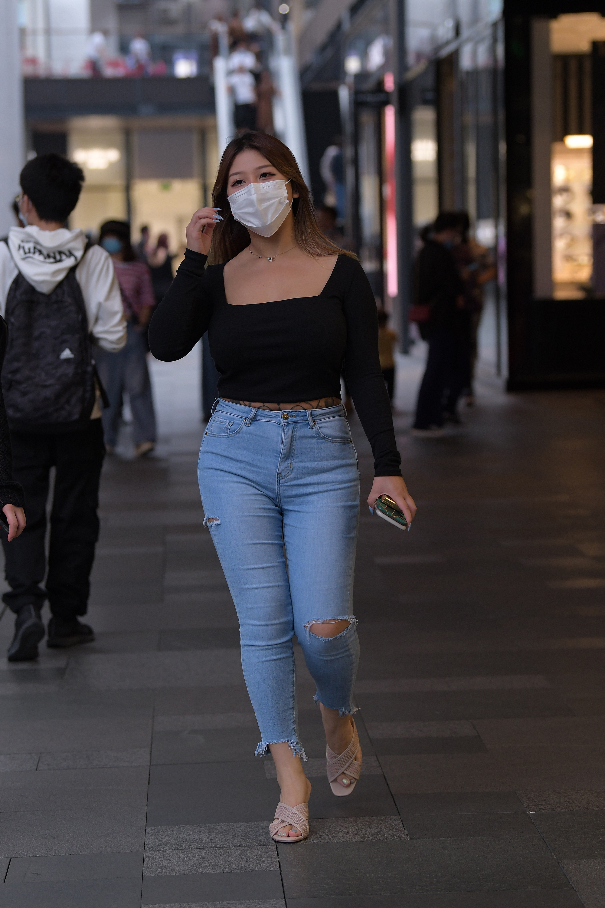  魔镜街拍,美臀,熟女,街拍,写真套图,Bobosocks袜啵啵