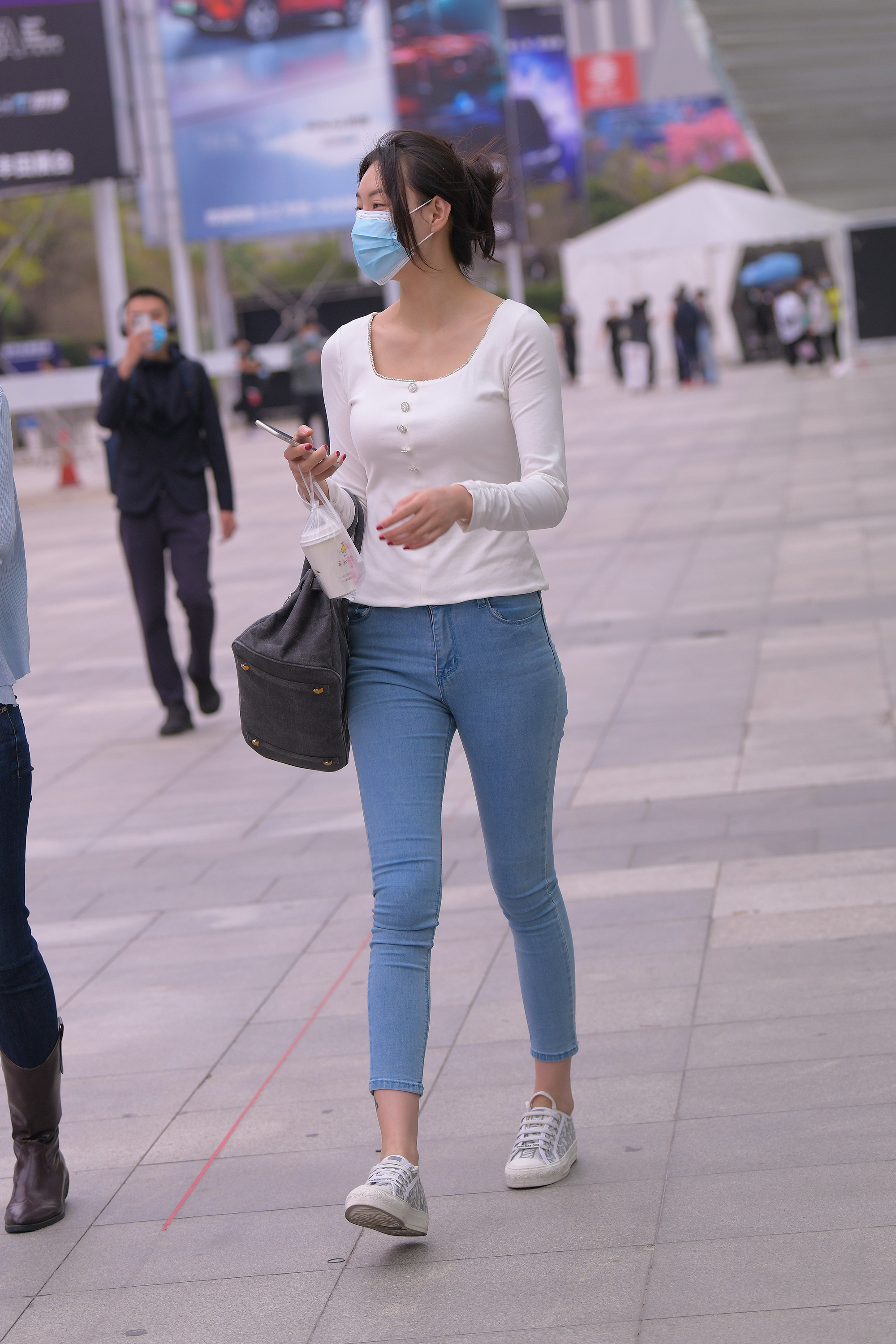  魔镜街拍,,人妻,街拍,写真套图,甜予摄影